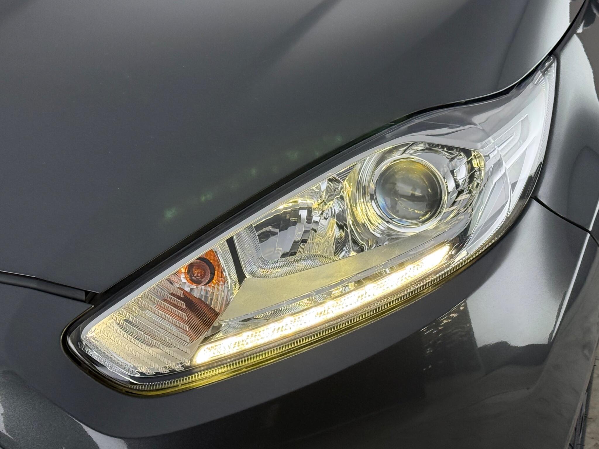 Ford Fiesta view 11