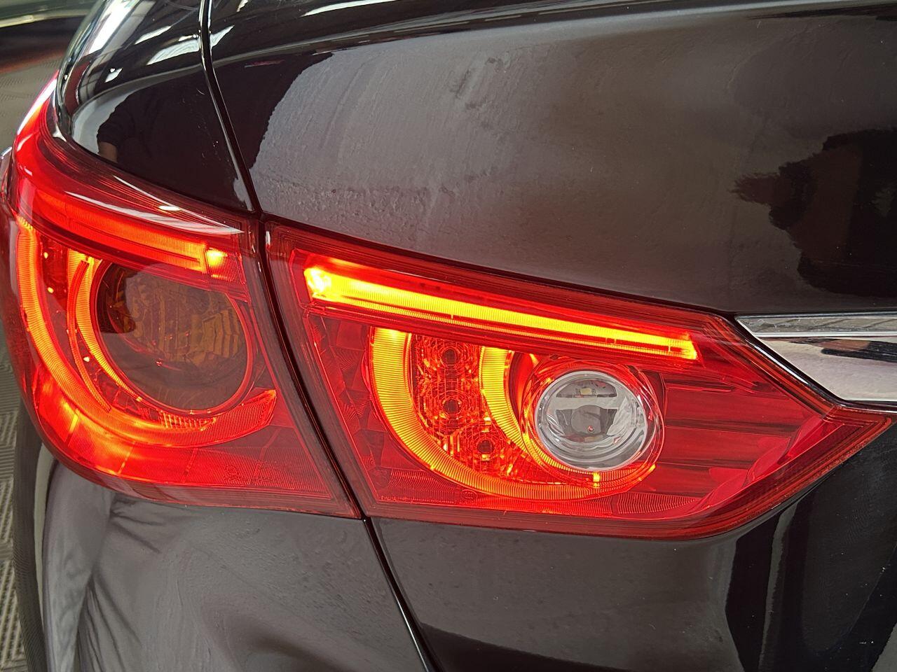 Infiniti Q50 view 20