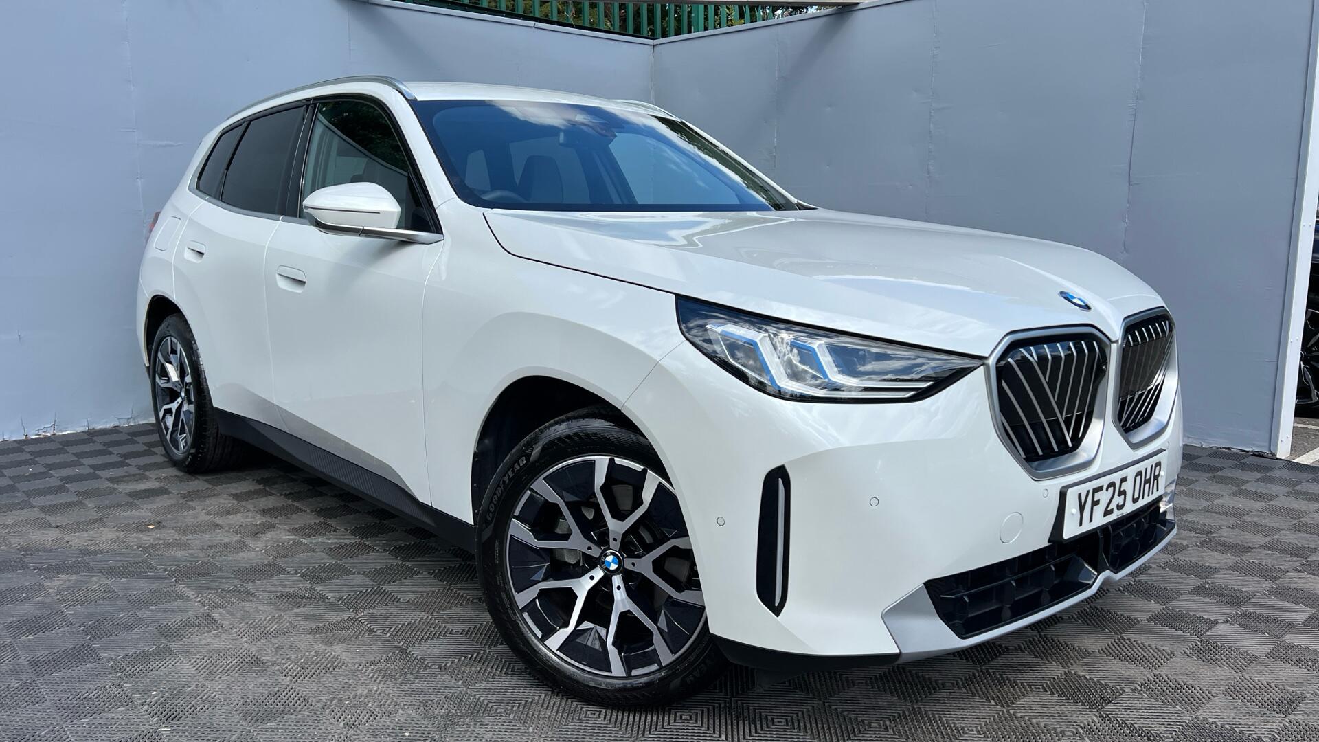BMW X3 view 24