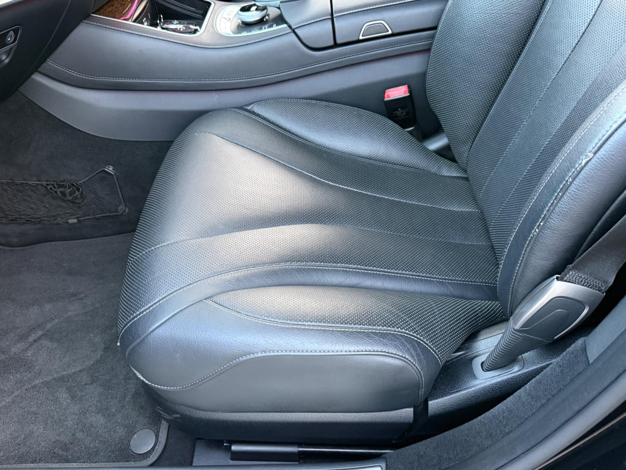 Mercedes-Benz S Class - Image 49