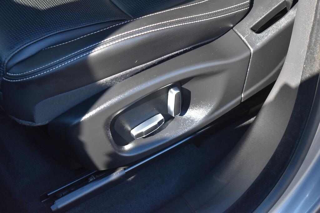 Jaguar F-Pace view 41