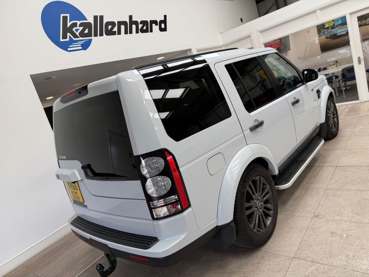 Land Rover Discovery 4 view 35
