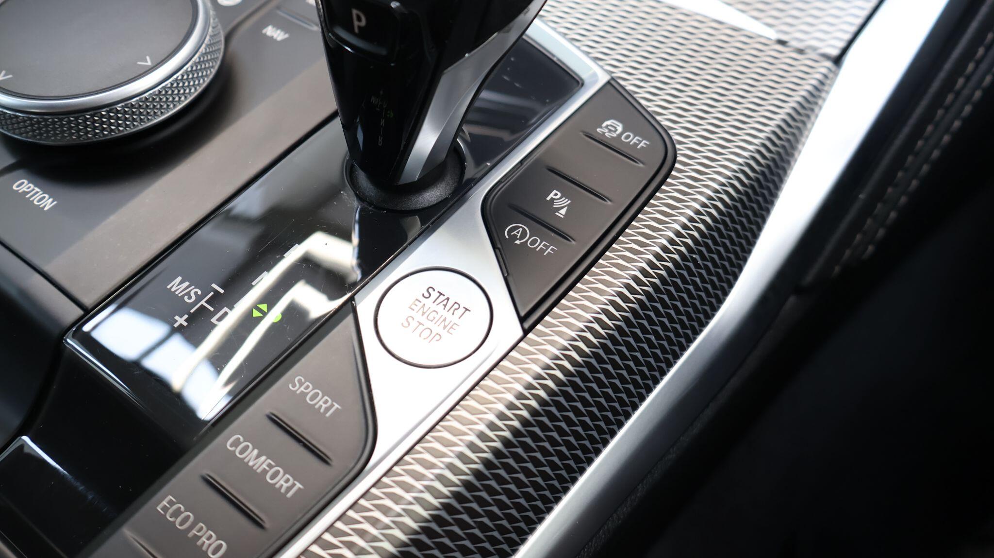 BMW 4 Series view 19