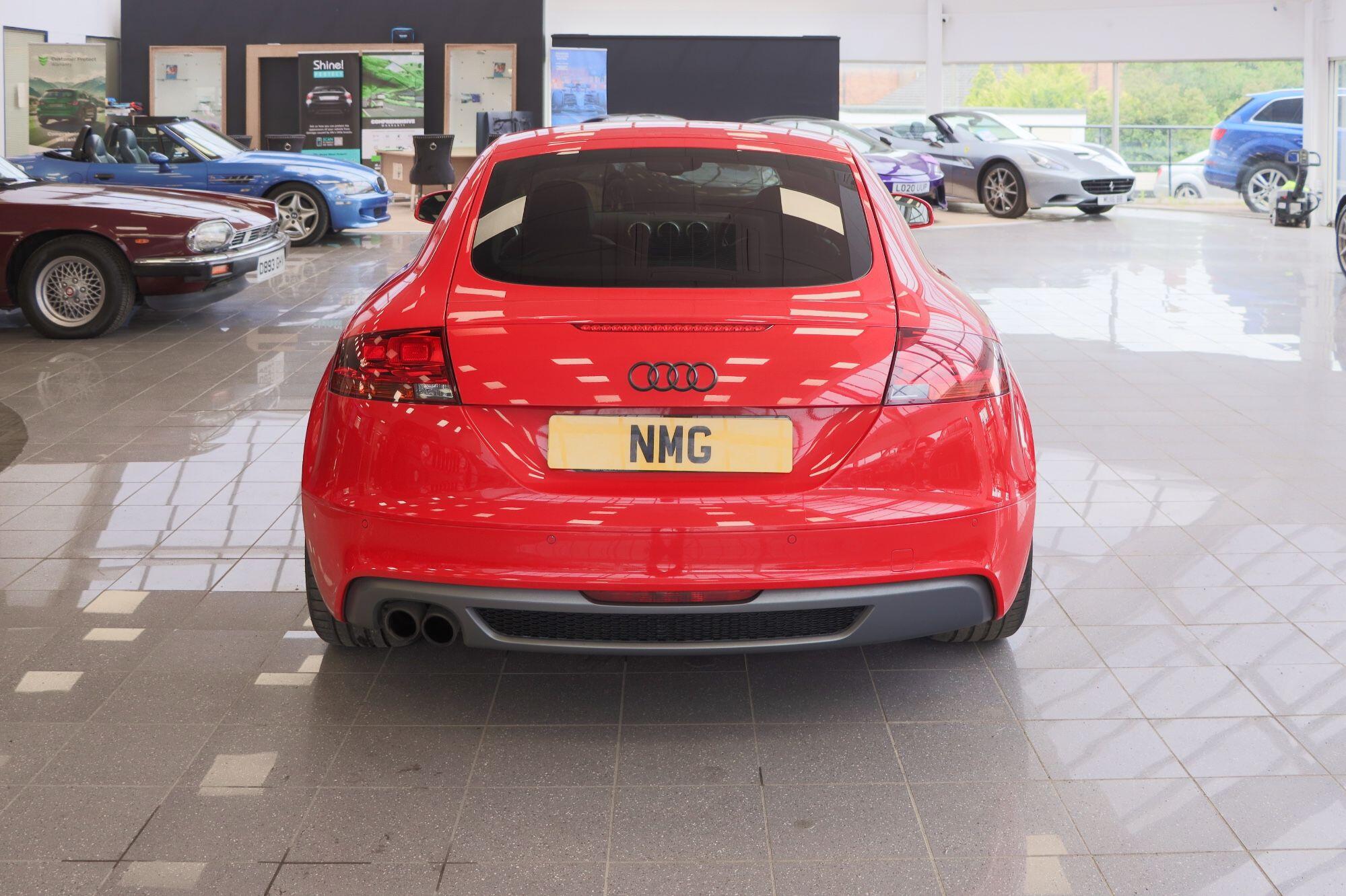 Audi TT view 10