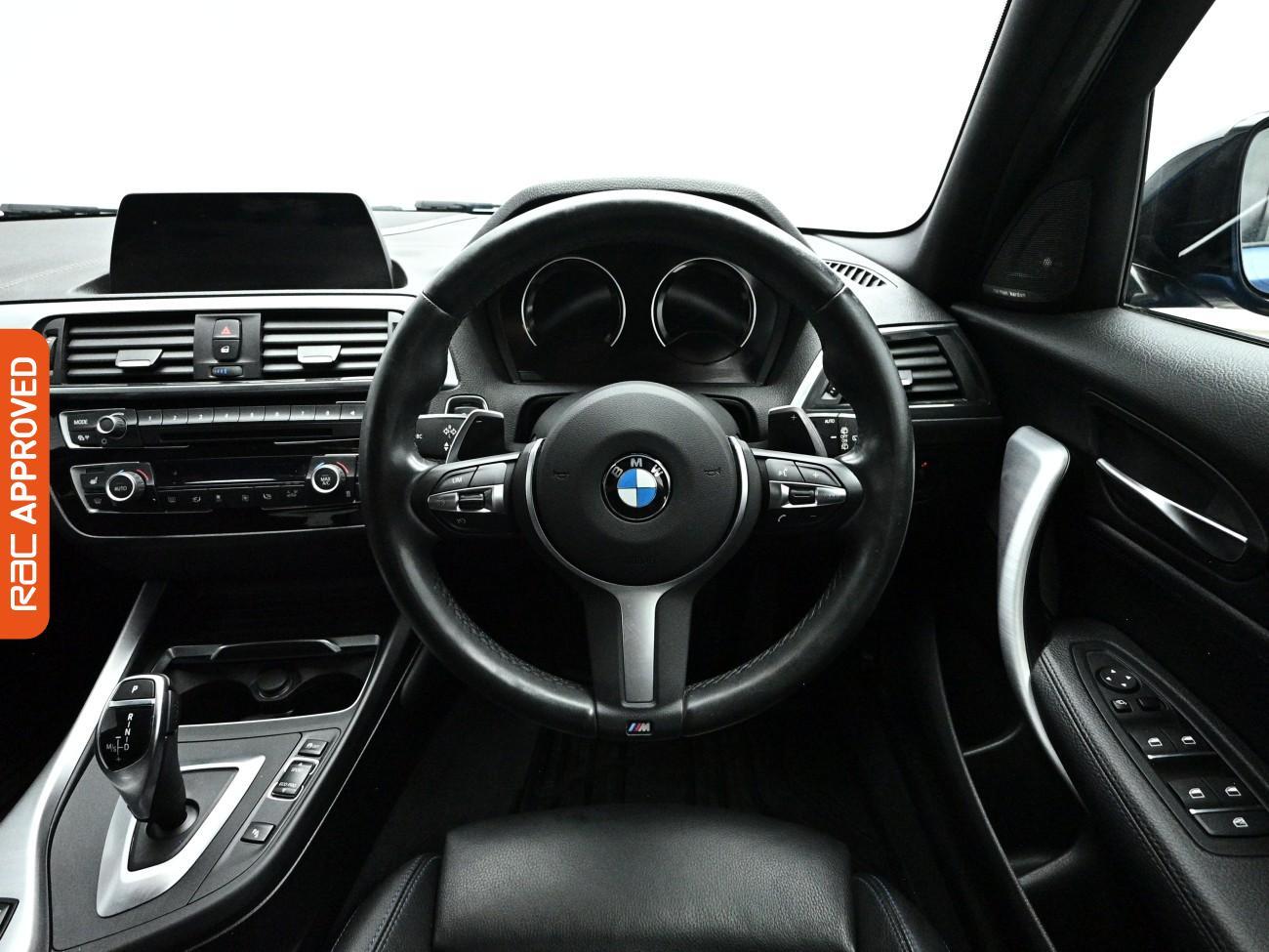BMW 1 Series view 9