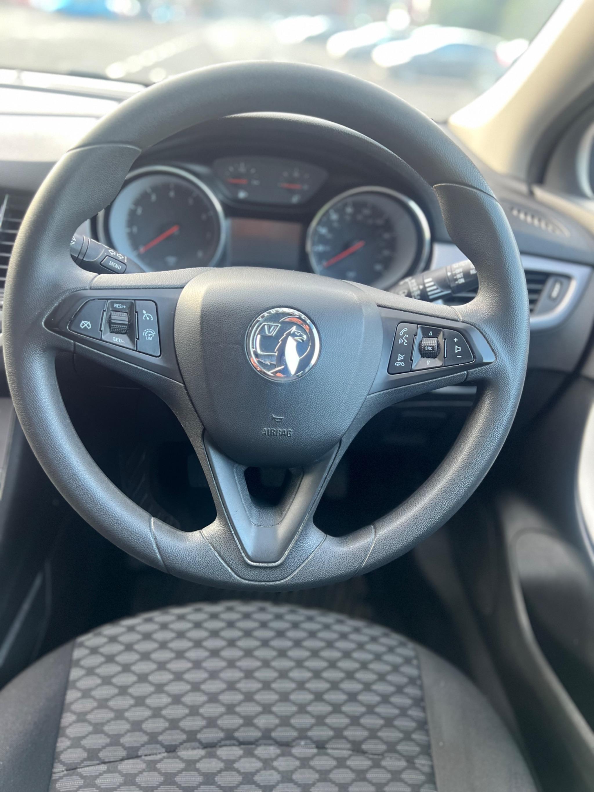 2017 Vauxhall Astra 1.4i Design Euro 6 5dr • 48,900 miles image 34
