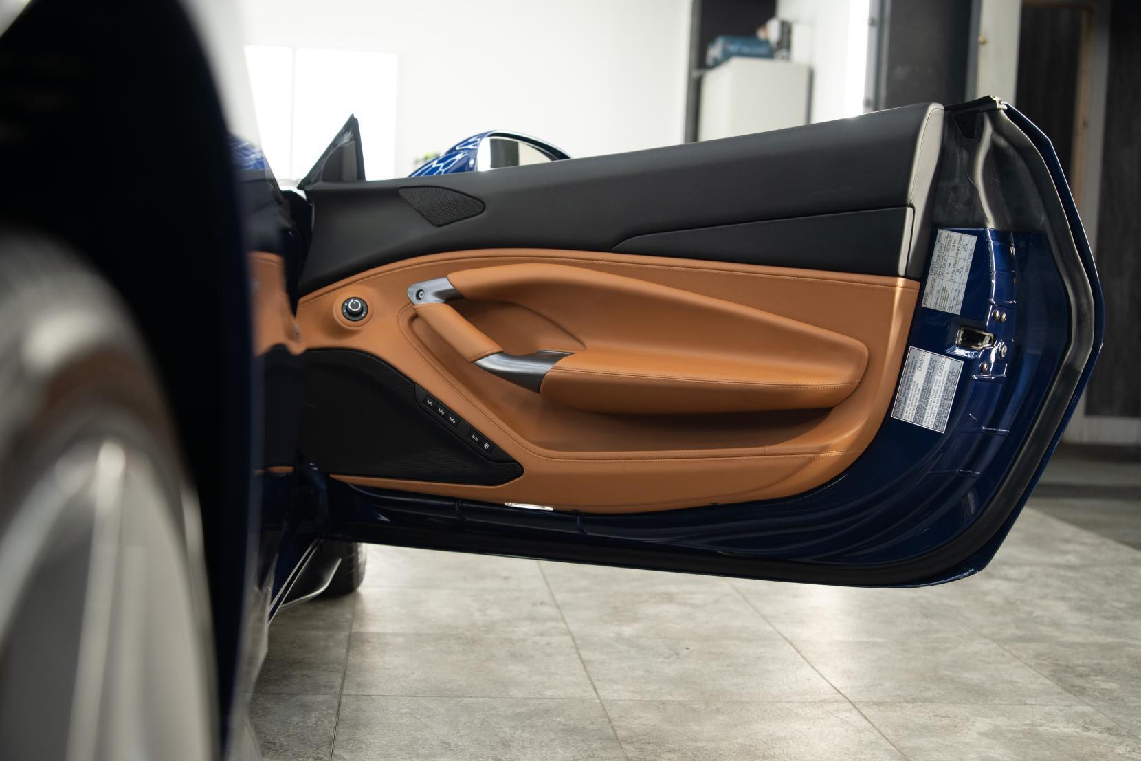 Ferrari F8 Spider view 27
