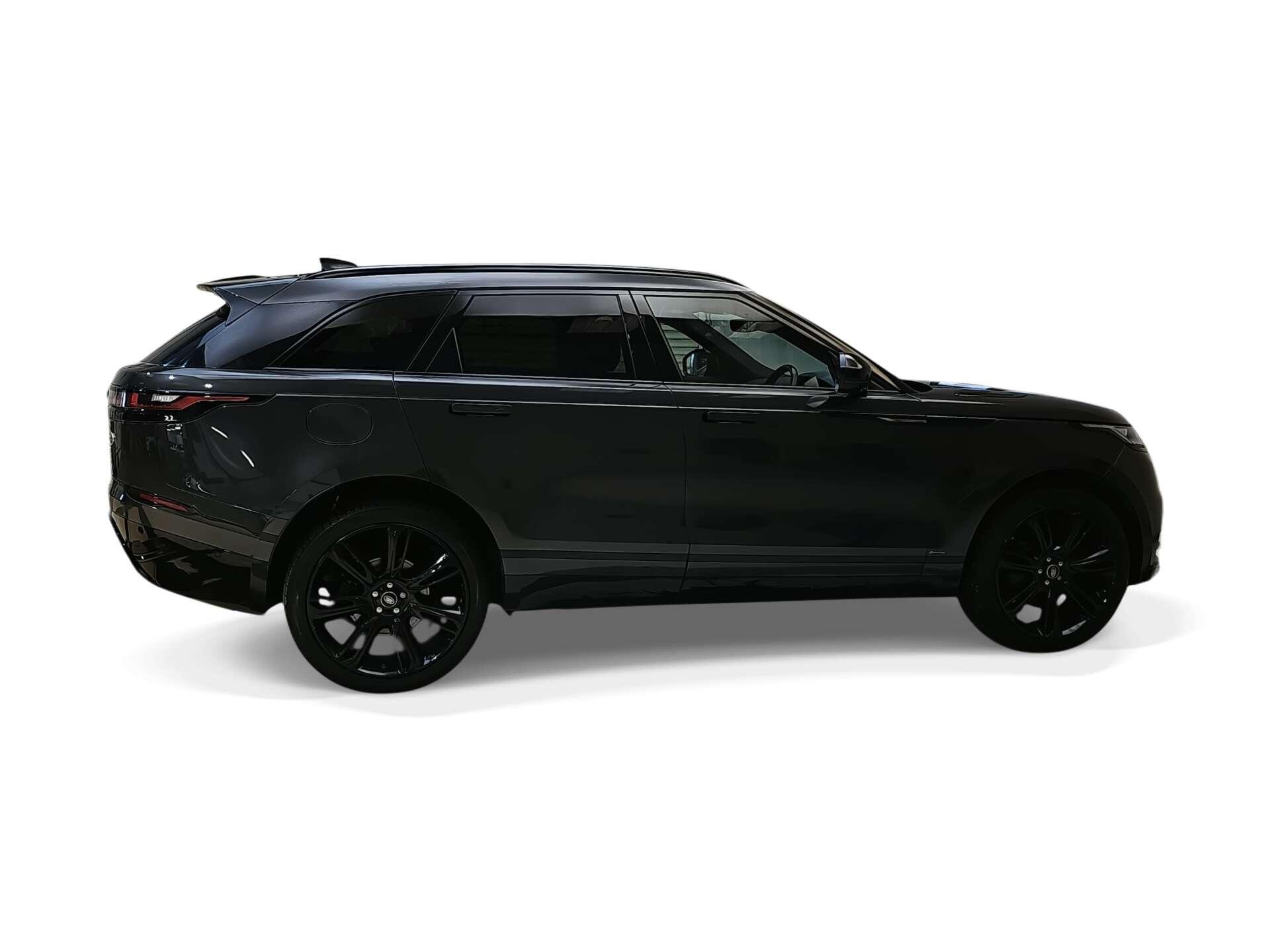 Land Rover Range Rover Velar view 2