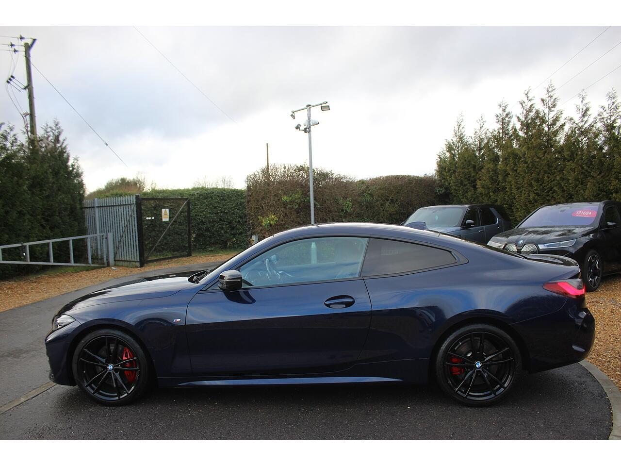 BMW 4 Series view 9