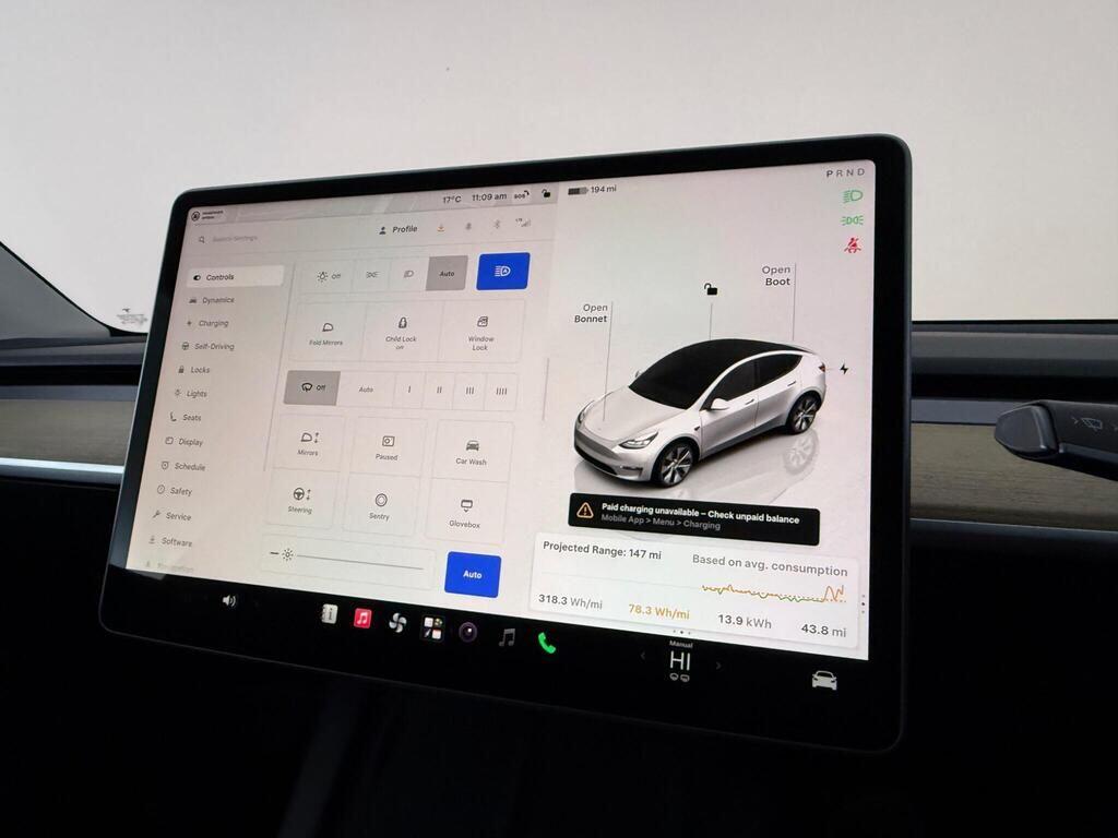 Tesla Model Y view 27