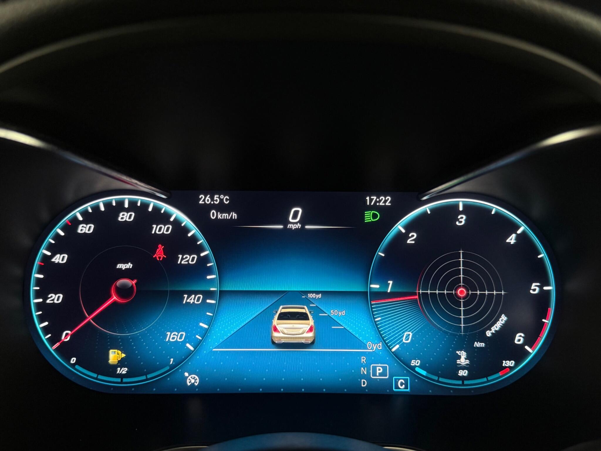Mercedes-Benz GLC view 15