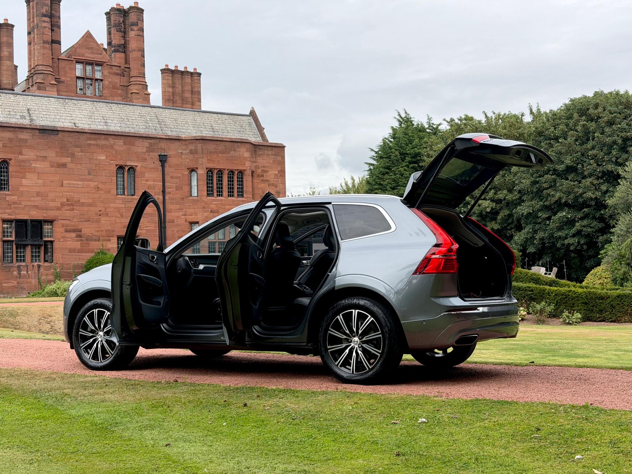 Volvo XC60 view 6