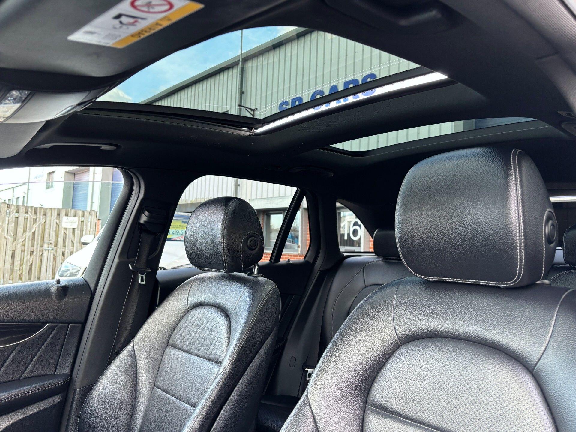 Mercedes-Benz GLC view 19