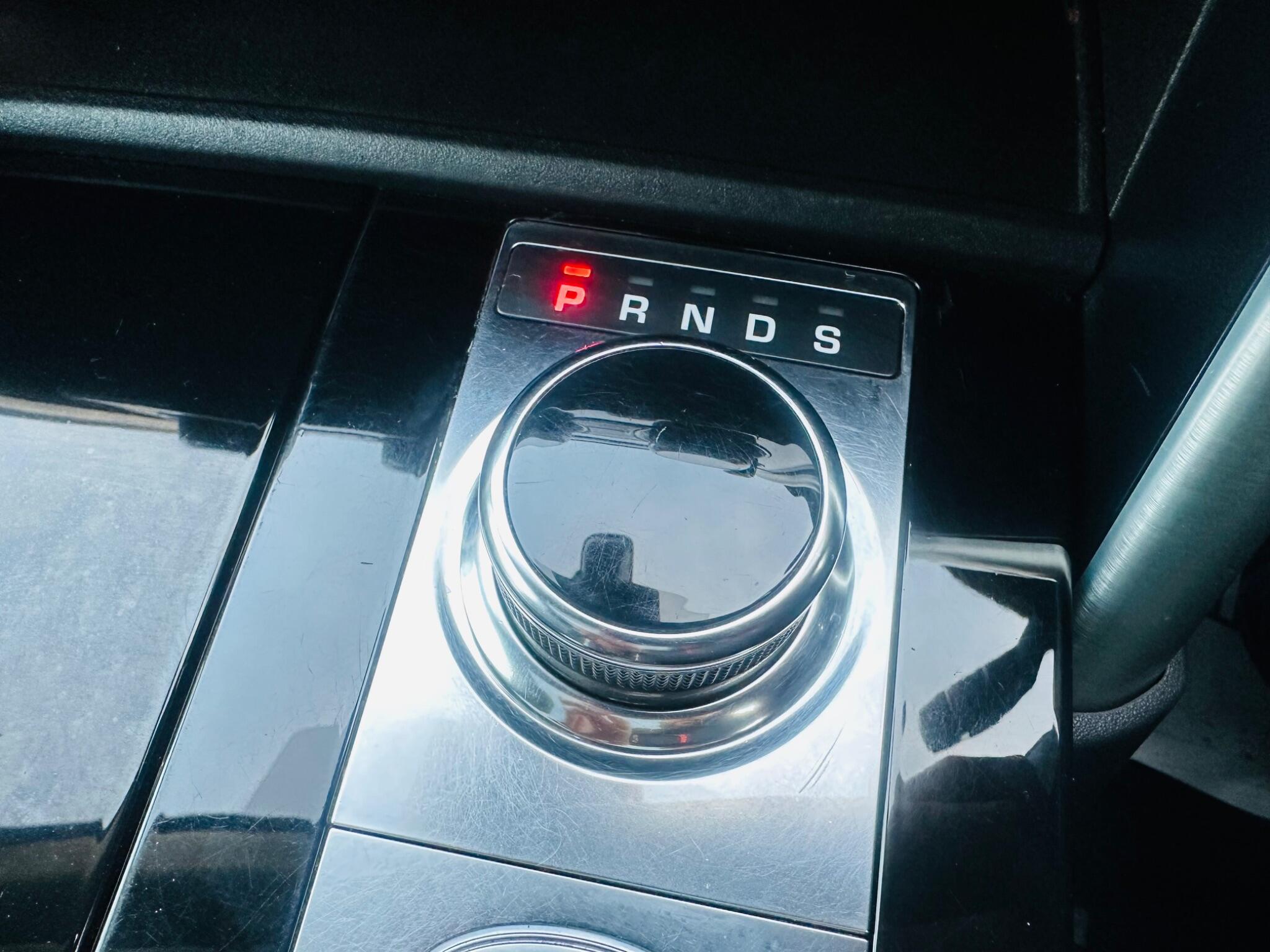 Land Rover Discovery view 59