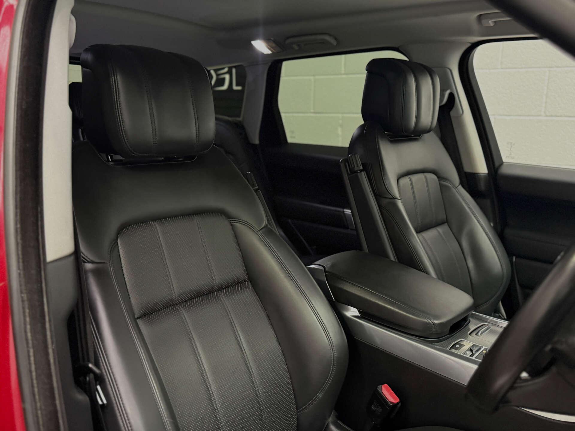 Land Rover Range Rover Sport view 15