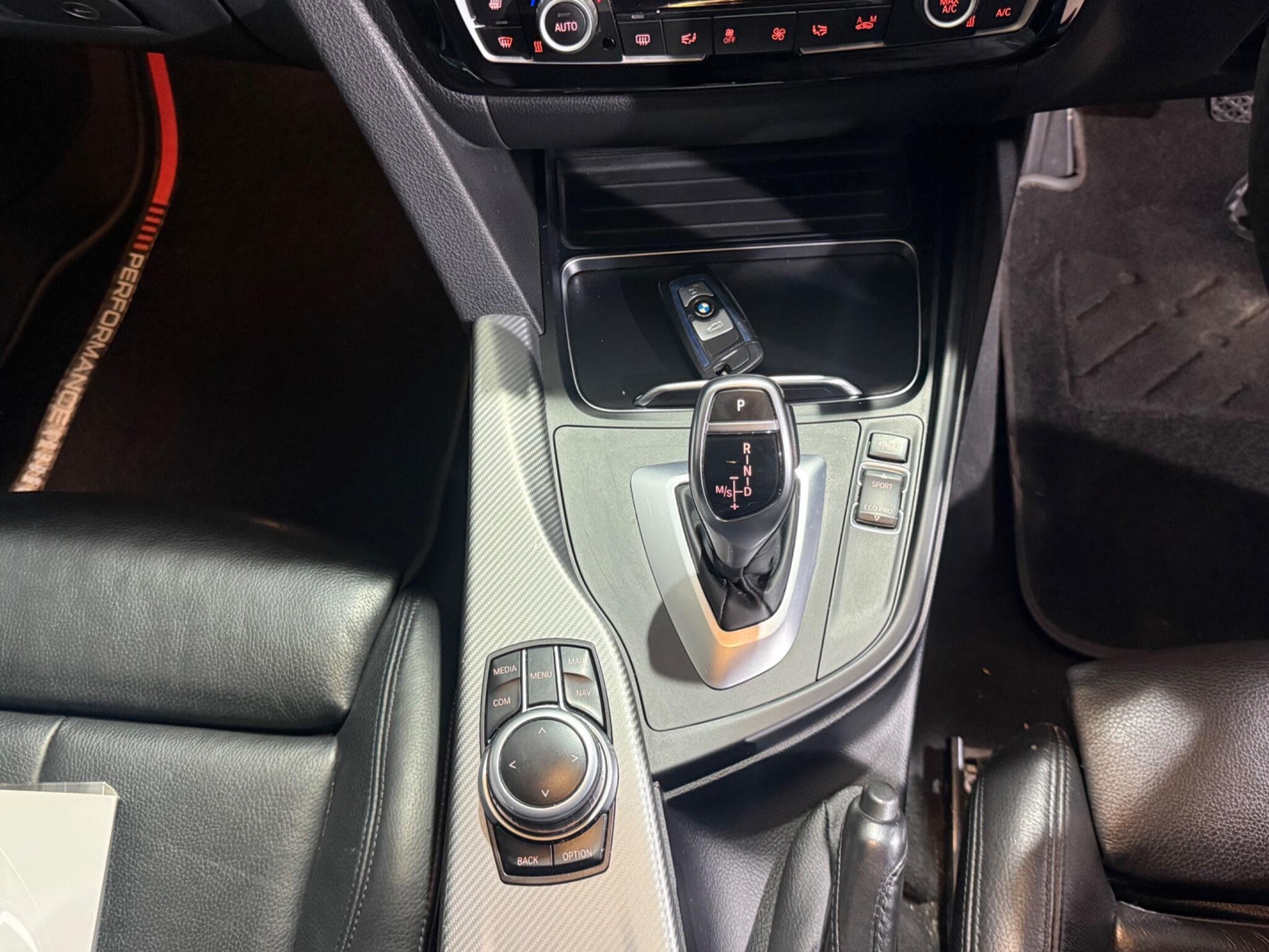 2018 BMW 3 Series 2.0 320i M Sport Shadow Edition Auto Euro 6 (s/s) 4dr • 132,500 miles image 27
