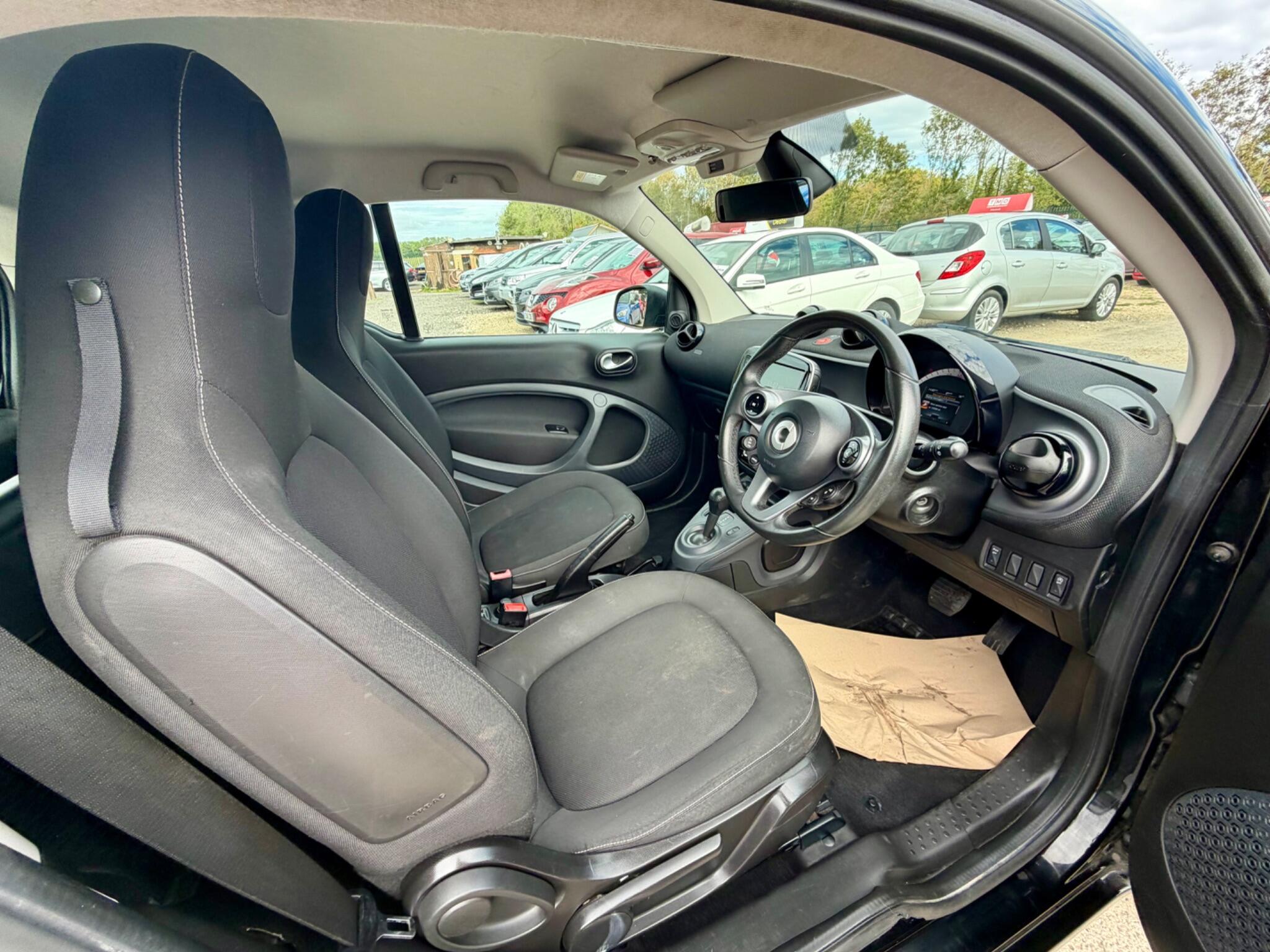 Smart Fortwo view 21