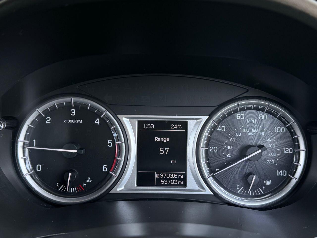Suzuki Vitara view 35