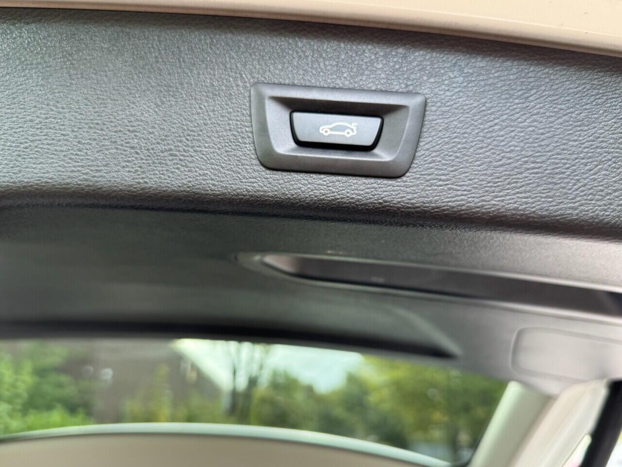 BMW X3 view 33