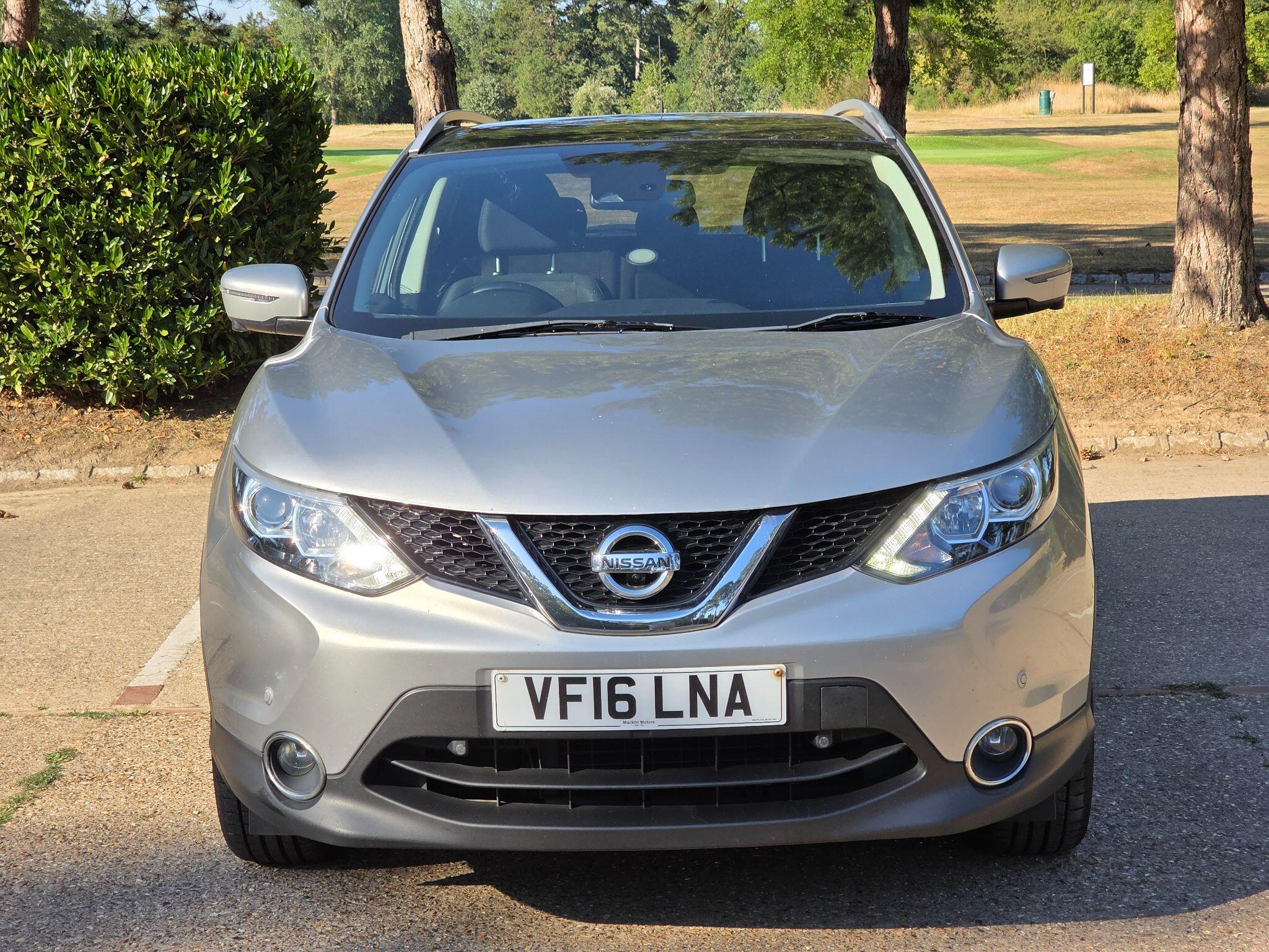 Nissan Qashqai view 3
