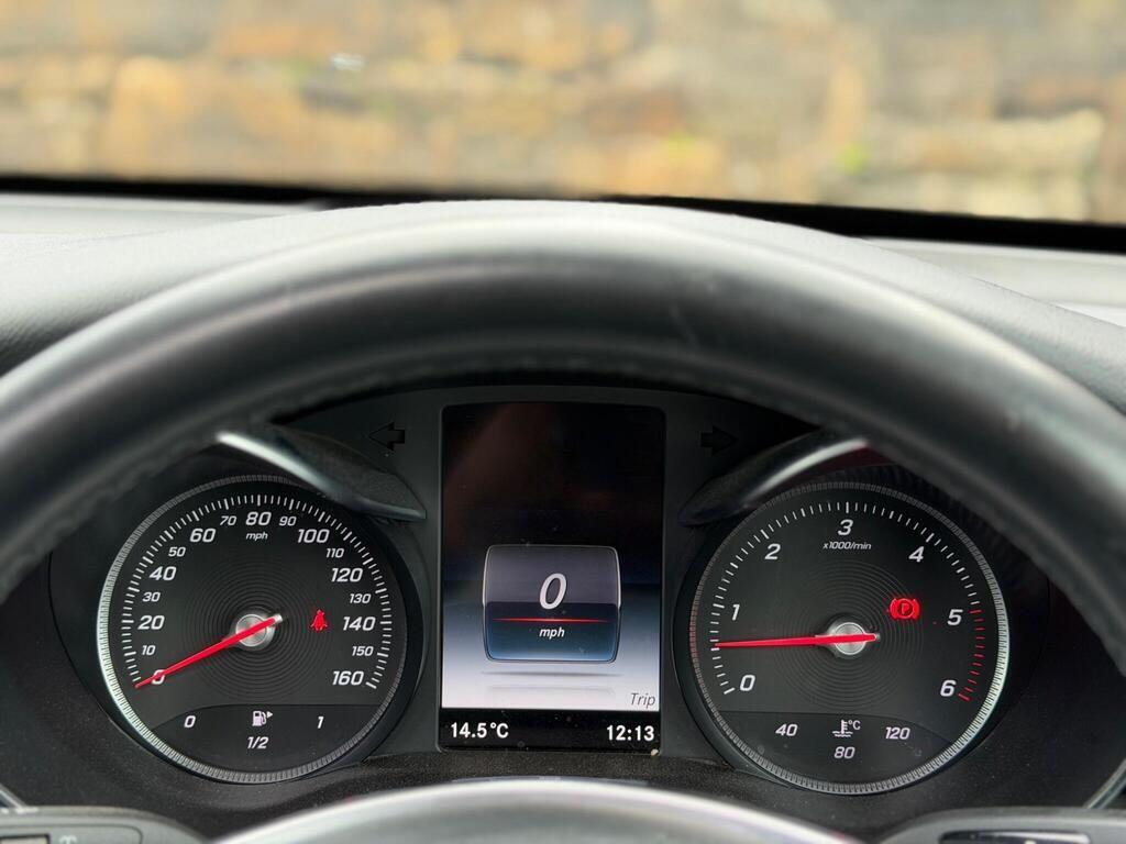 Mercedes-Benz GLC view 25