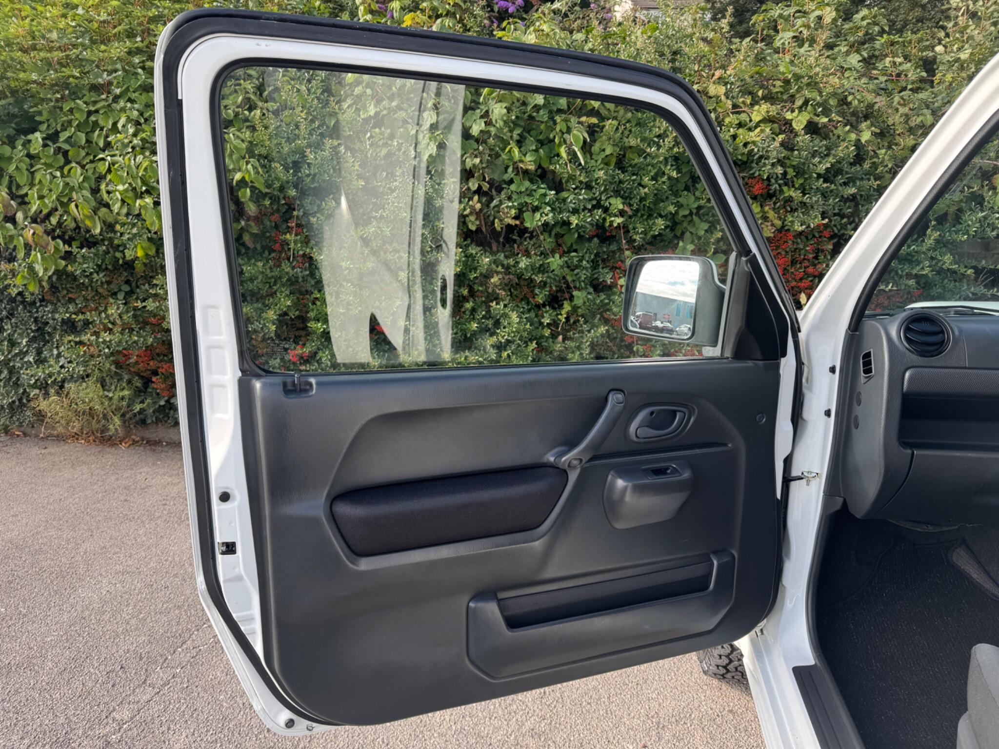 Suzuki Jimny view 36