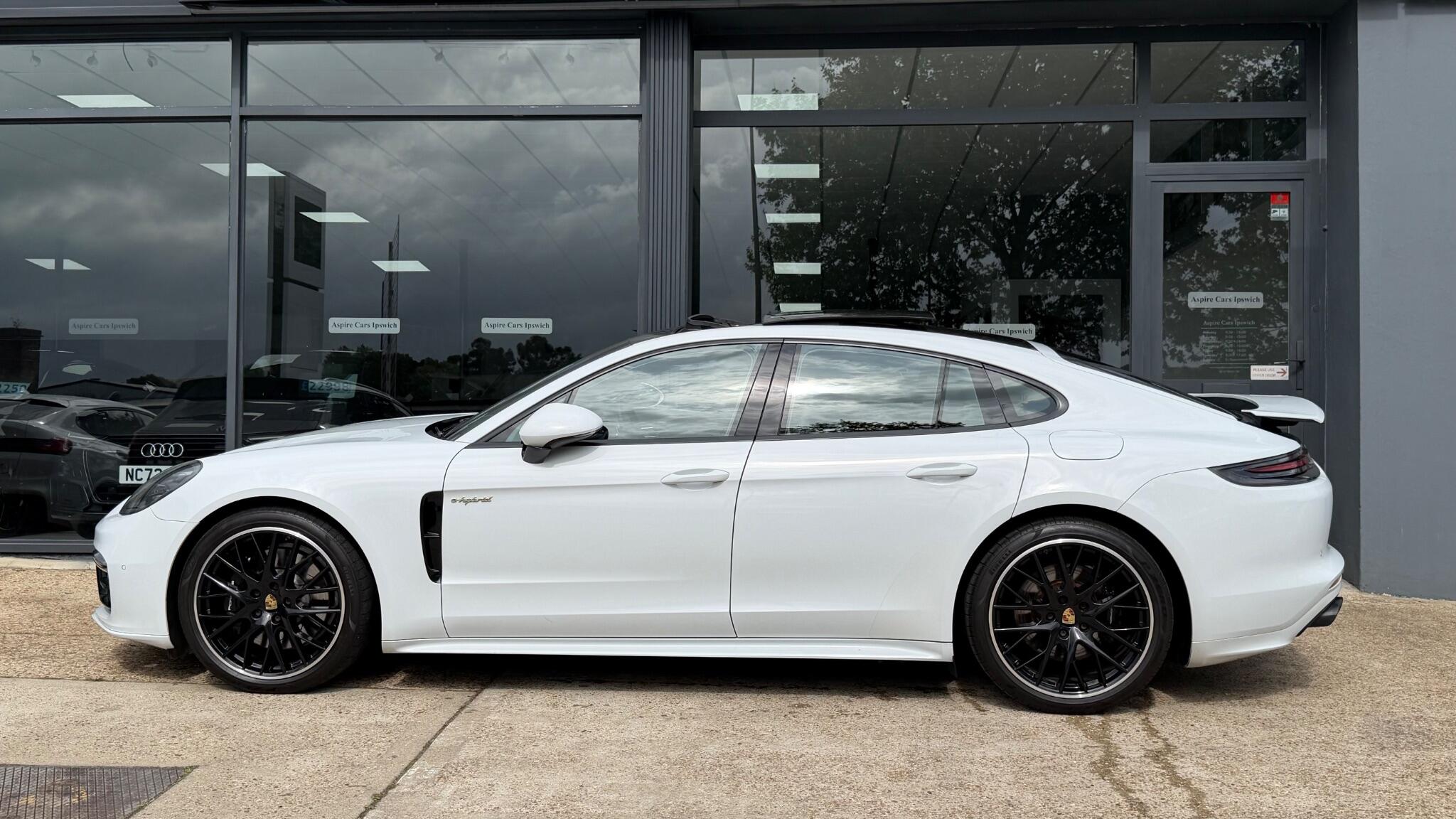 Porsche Panamera view 5