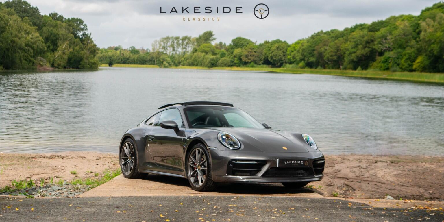 Porsche 911 main image