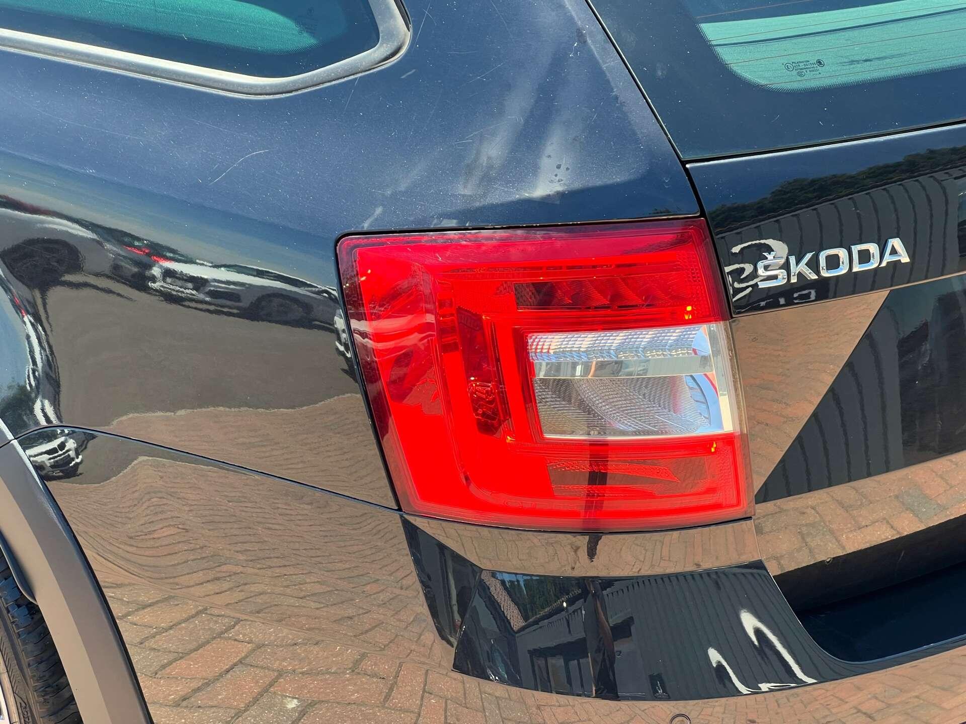 Skoda Octavia view 11