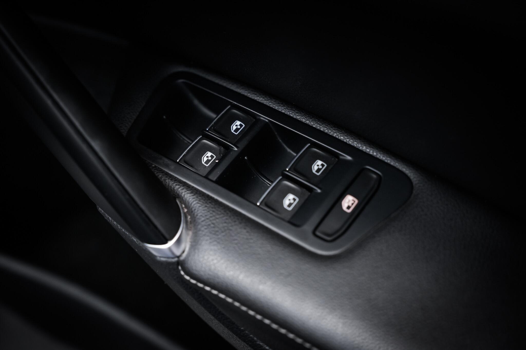 Volkswagen Golf view 48