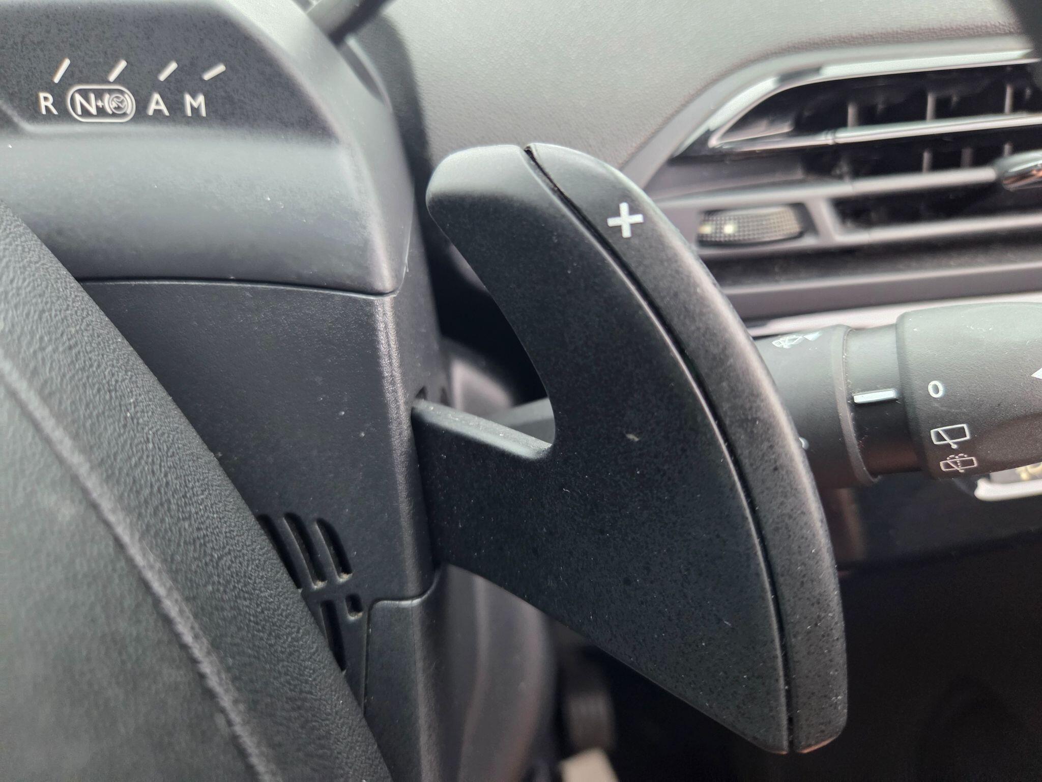 Citroen C4 Picasso view 26