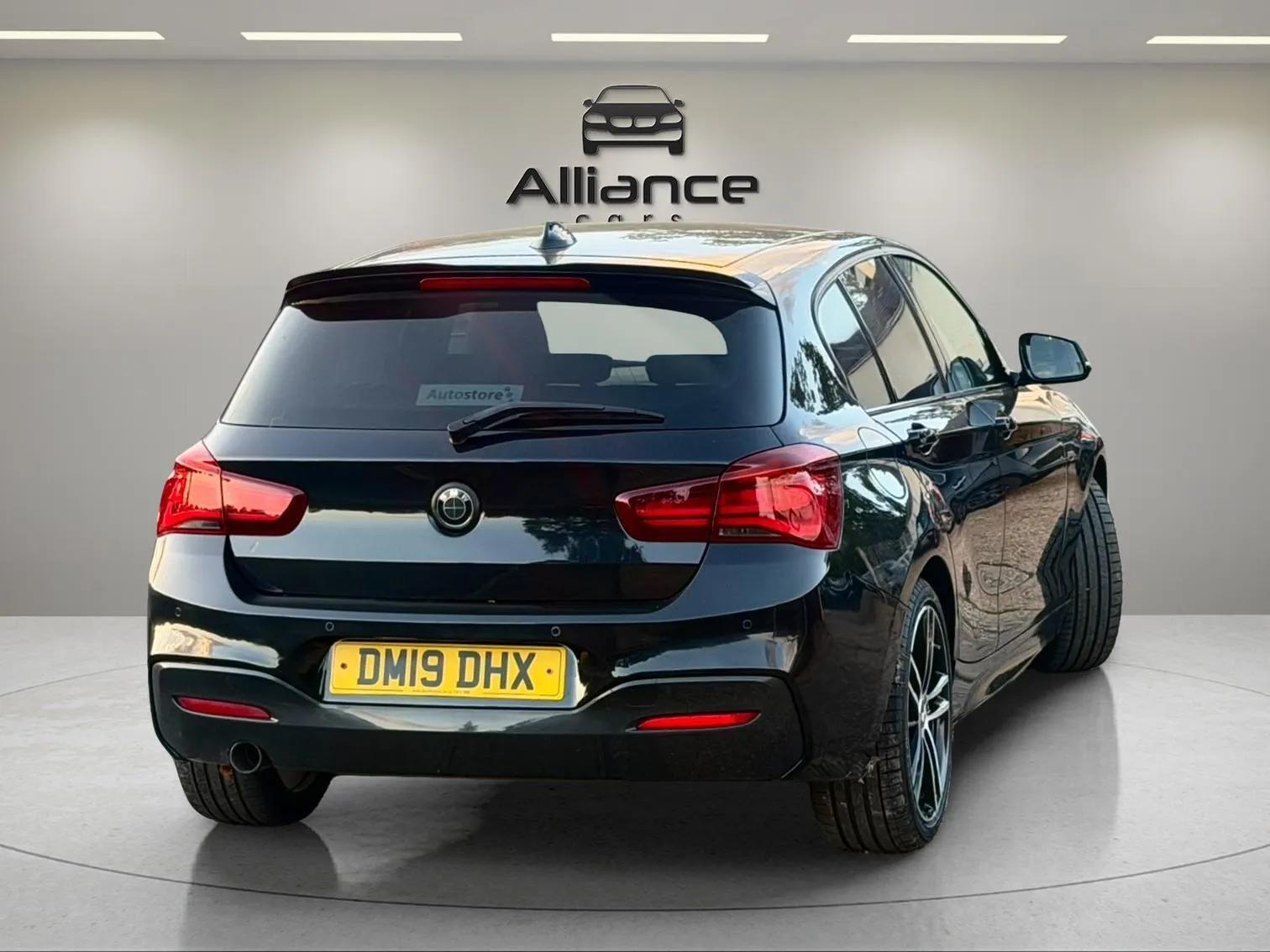 BMW 1 Series view 56