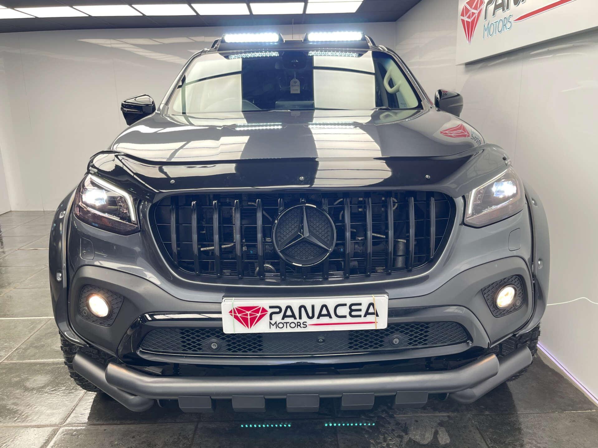 Mercedes-Benz X Class view 5