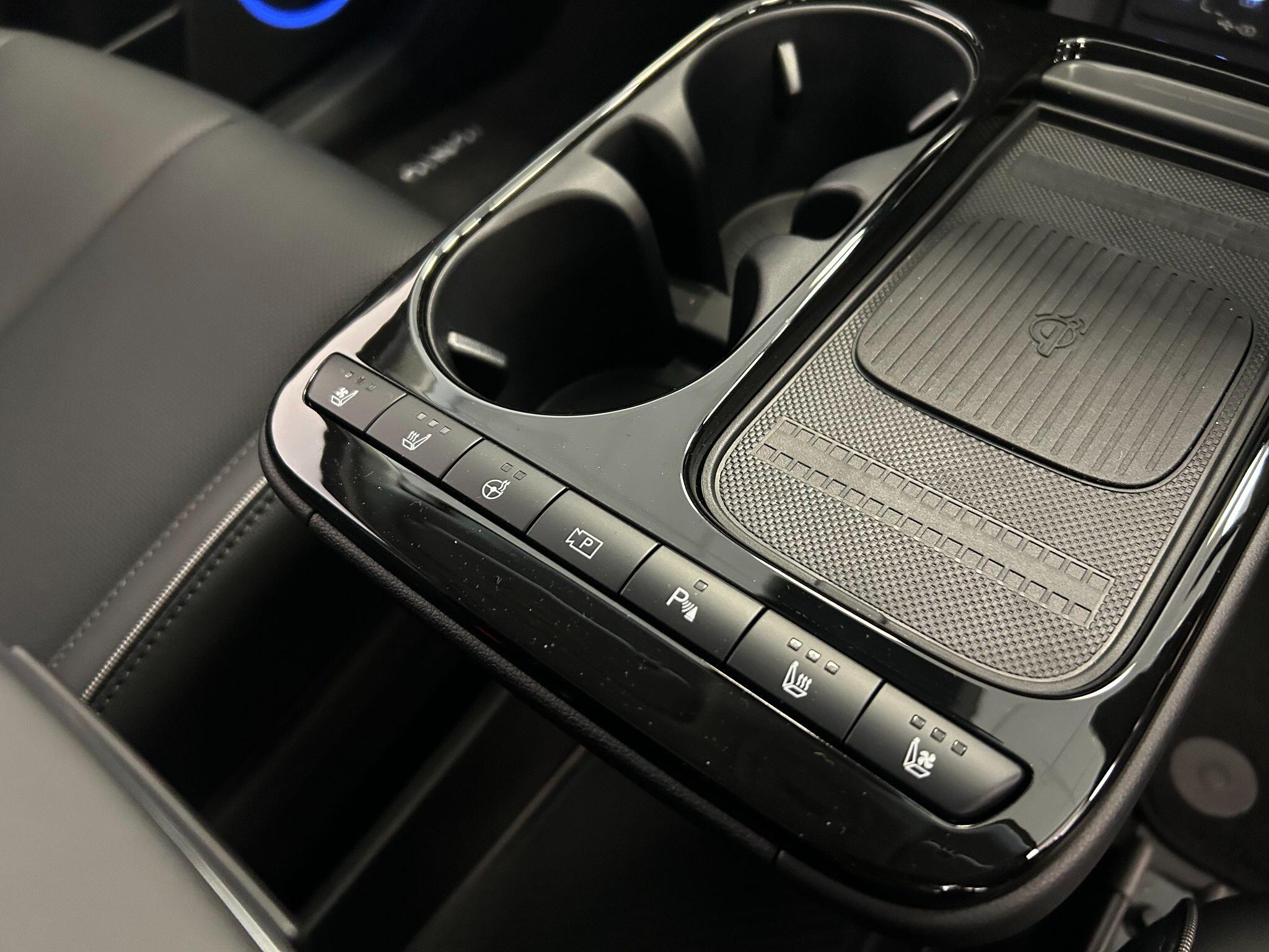Hyundai Ioniq 5 view 17