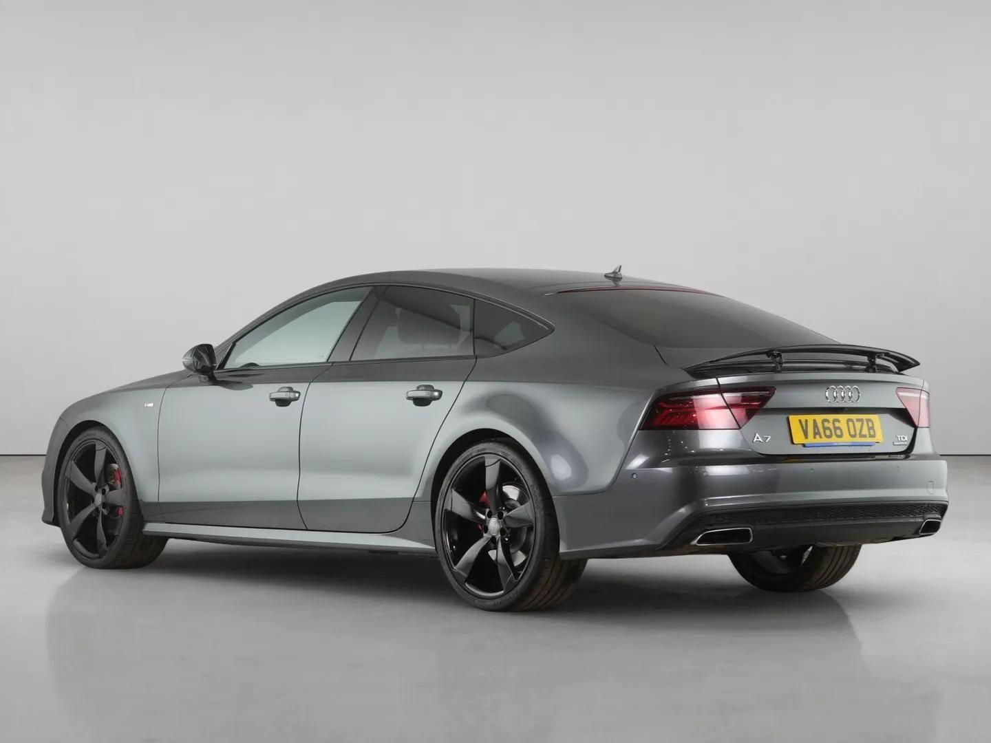 Audi A7 view 6