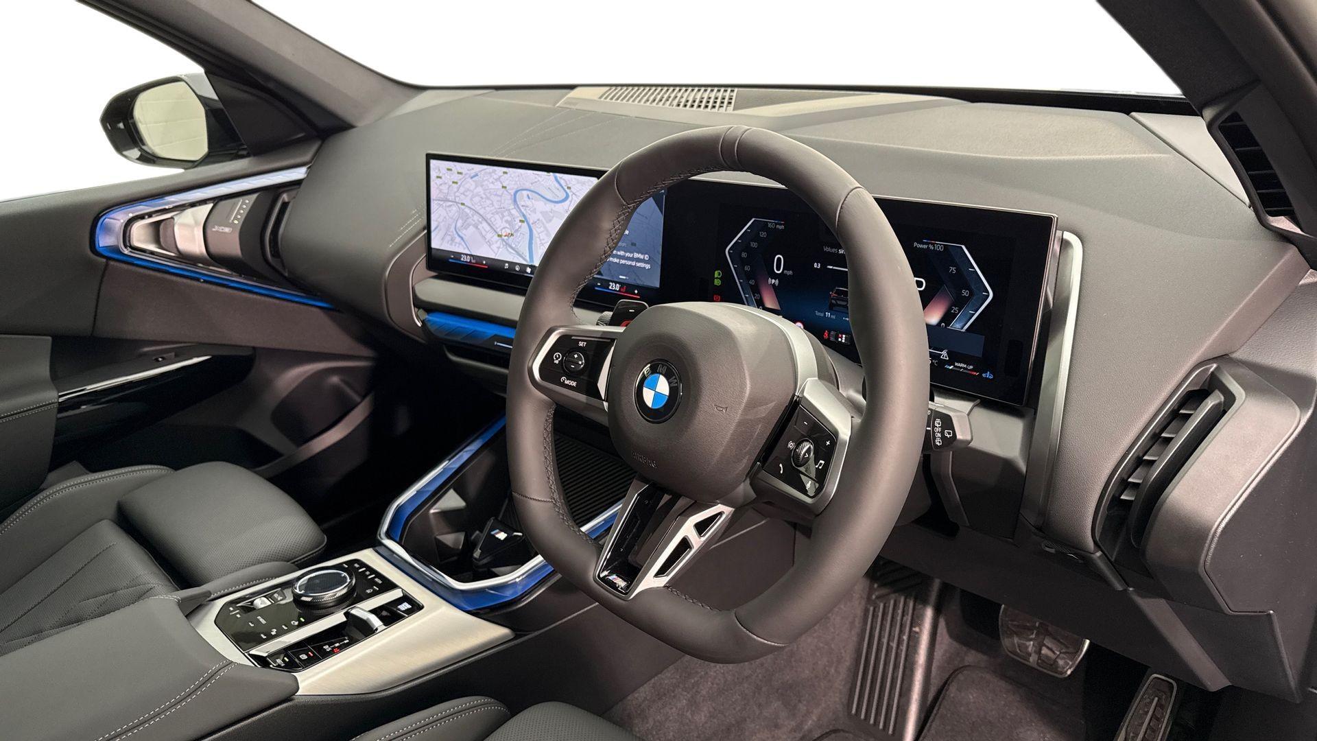 BMW X3 view 6