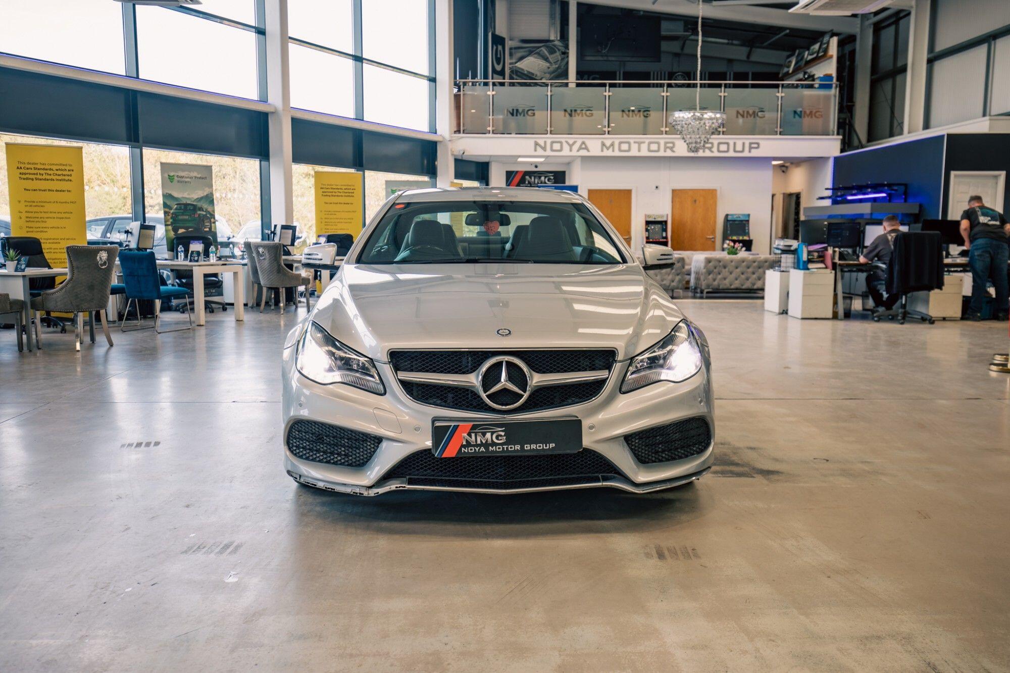 Mercedes-Benz E-Class view 22