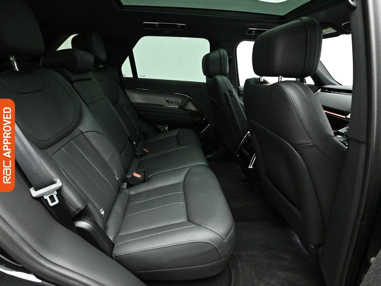 Land Rover Range Rover Sport view 13