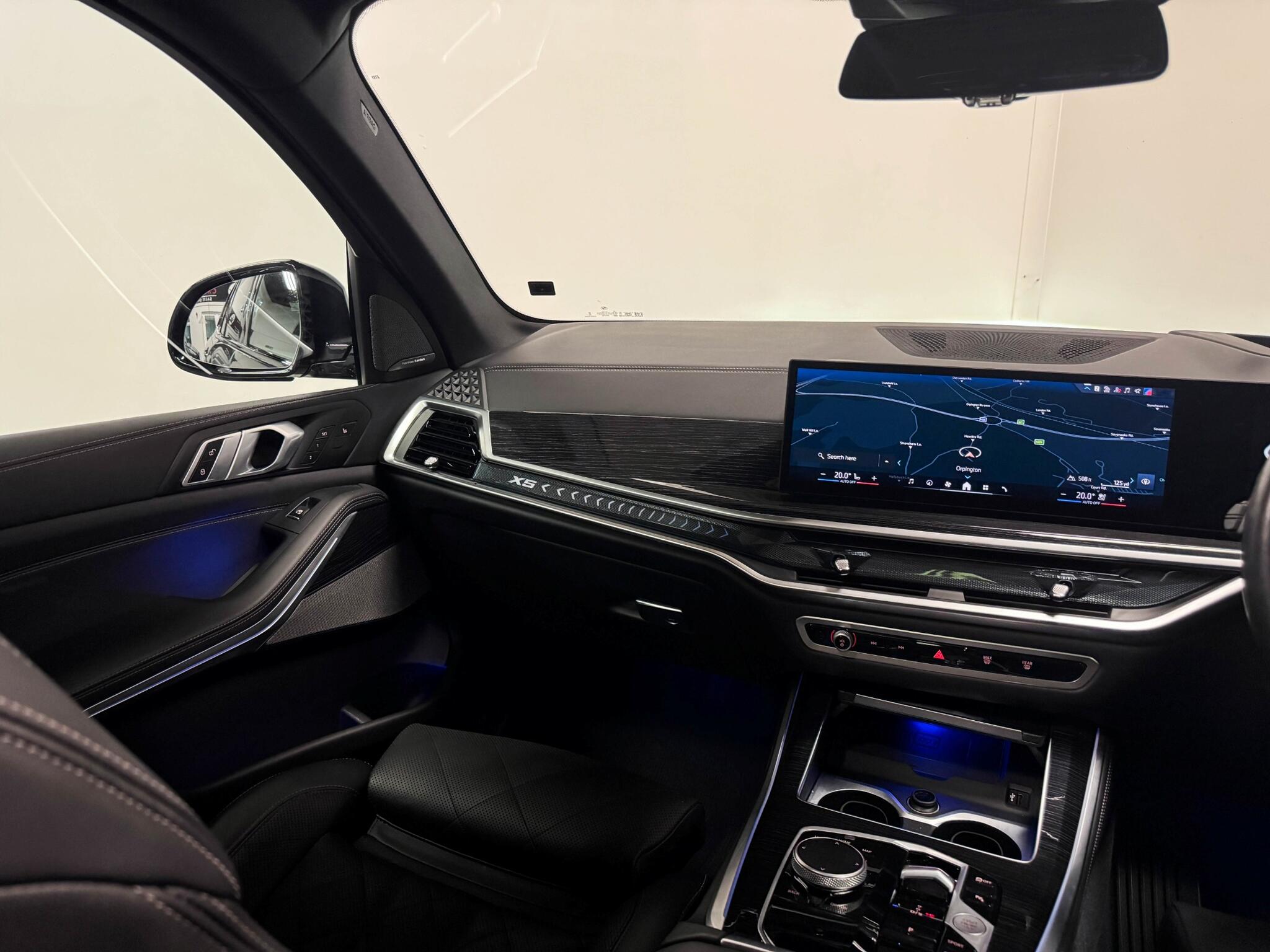 BMW X5 view 30