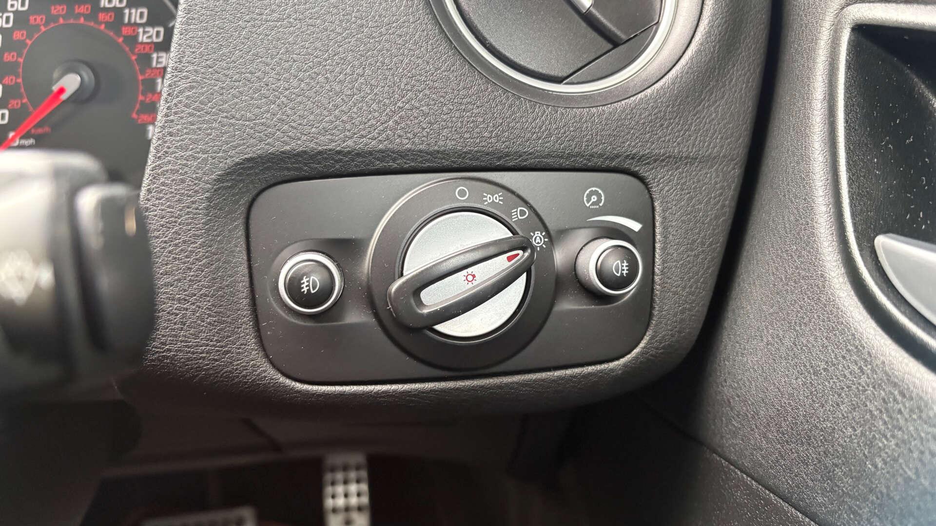 Ford Mondeo view 22