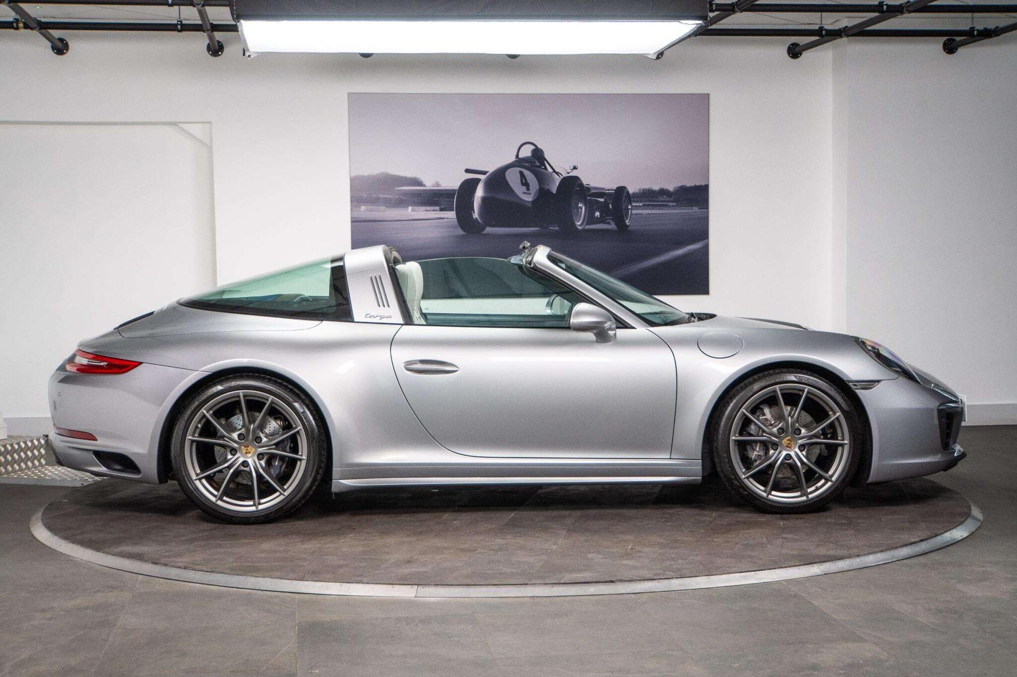 Porsche Targa view 17