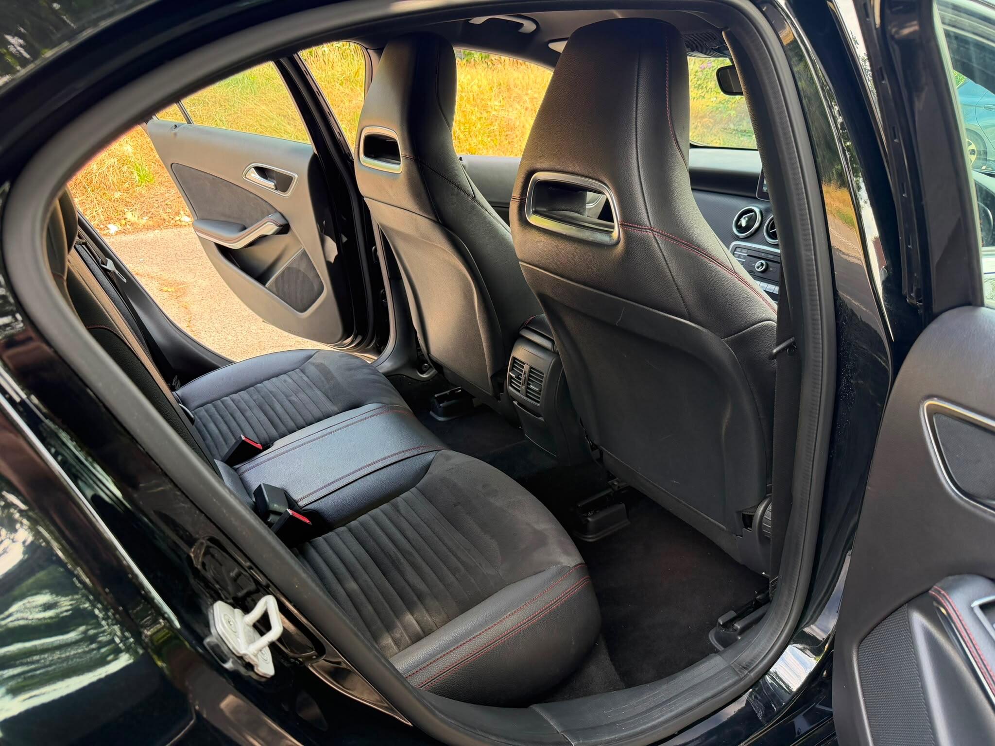Mercedes-Benz A-Class view 18