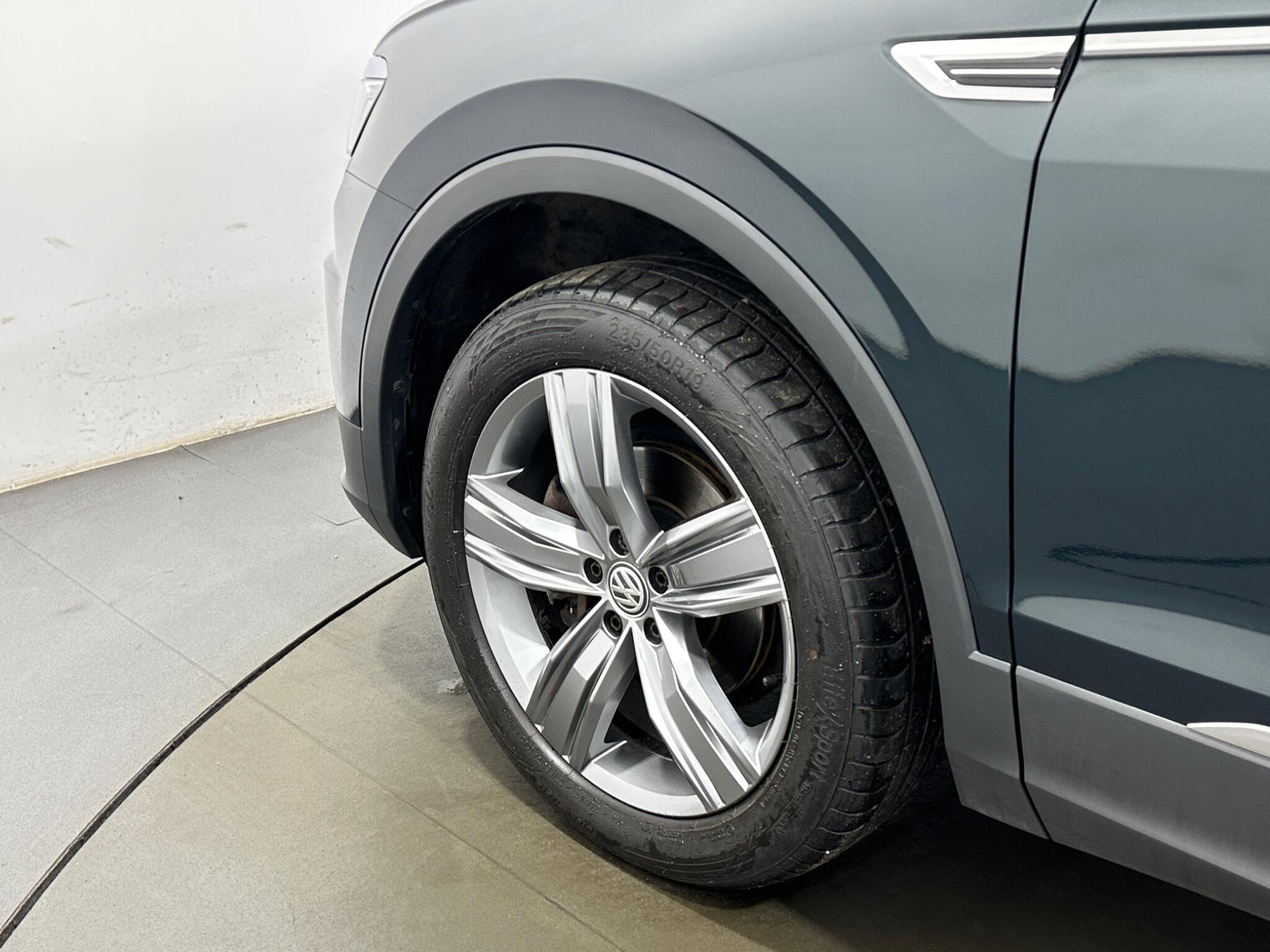 Volkswagen Tiguan Allspace view 53