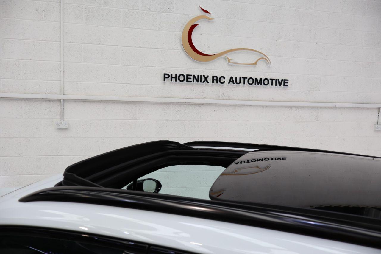 Porsche Cayenne view 11