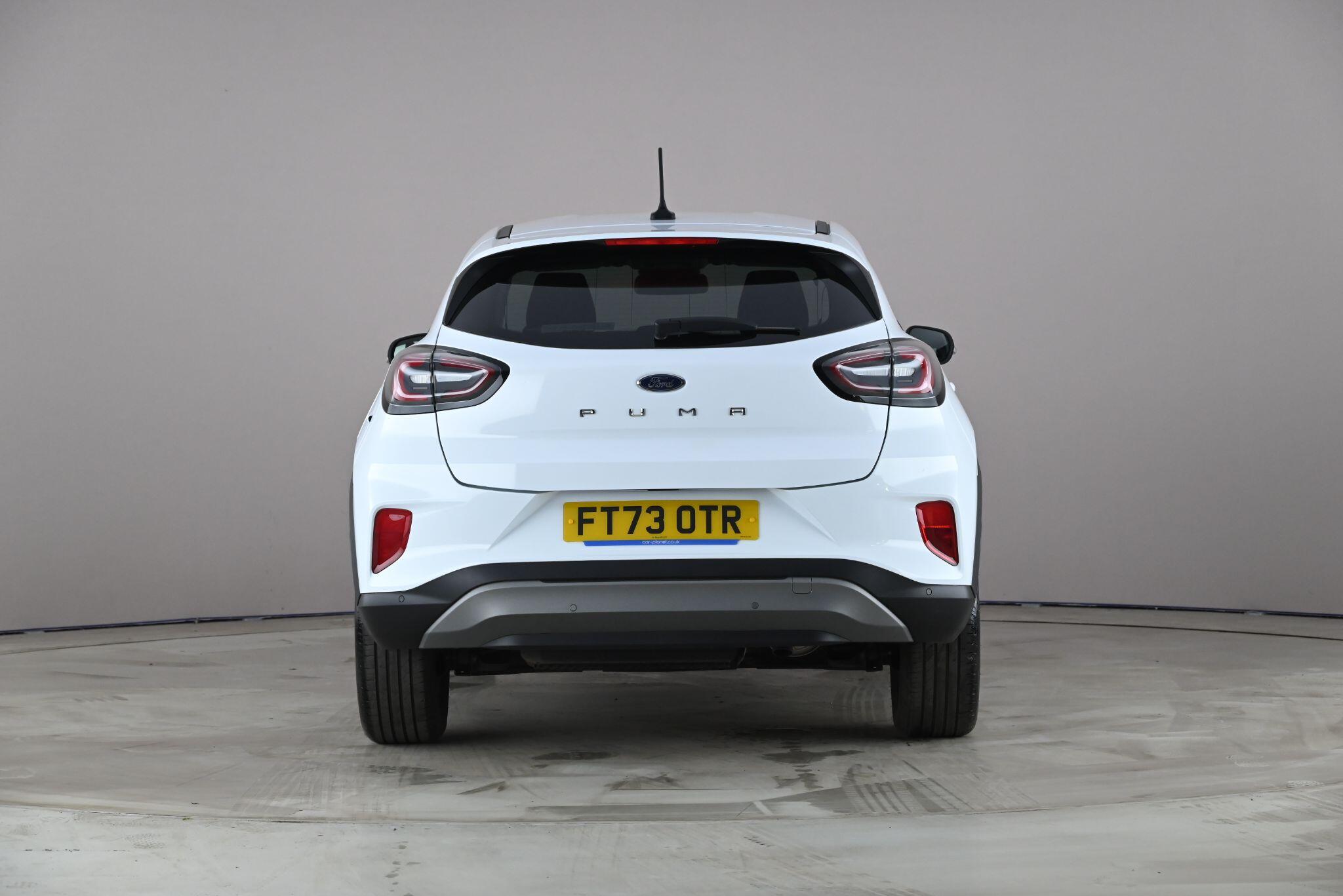 Ford Puma view 8