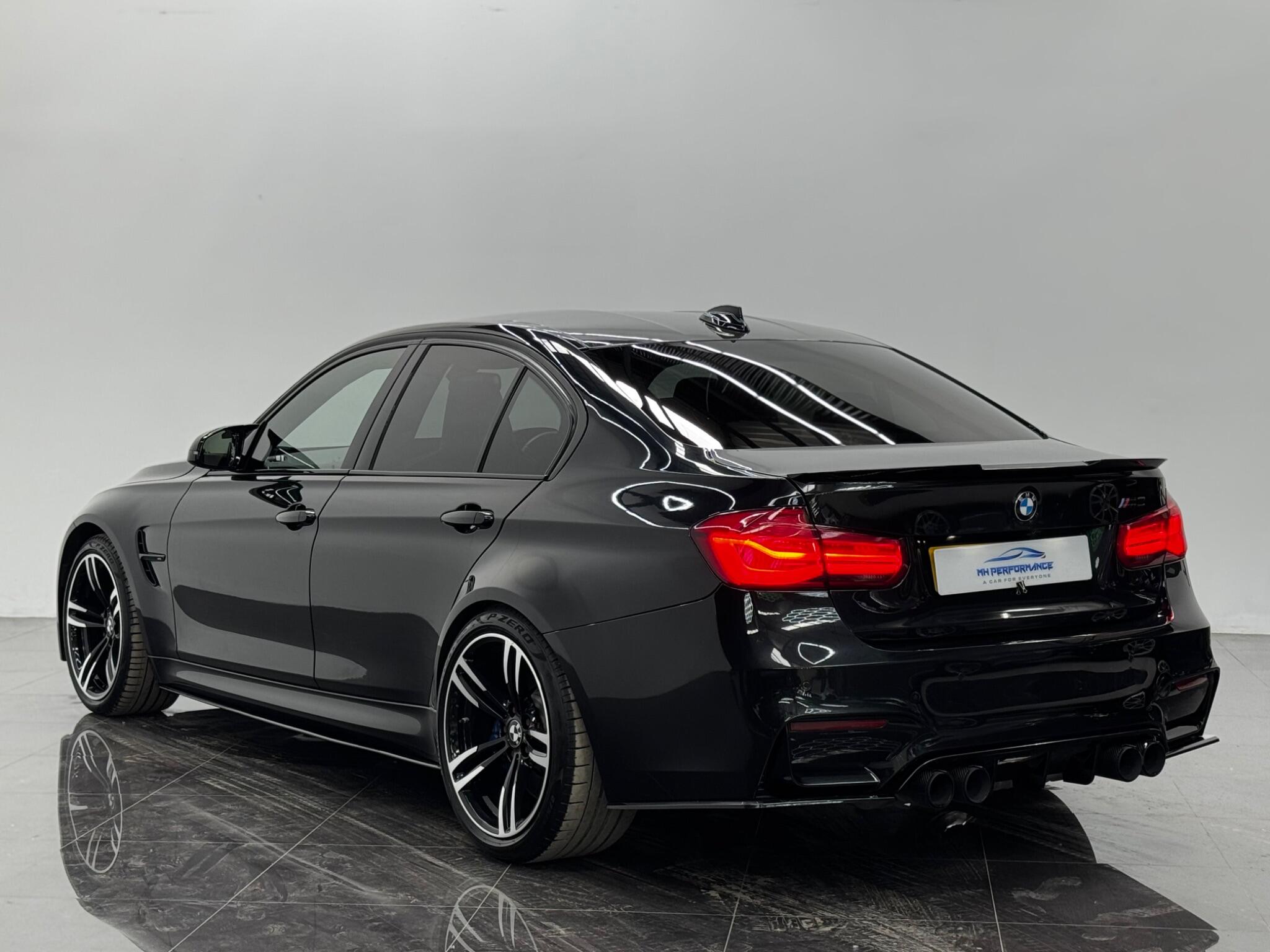 BMW M3 view 7