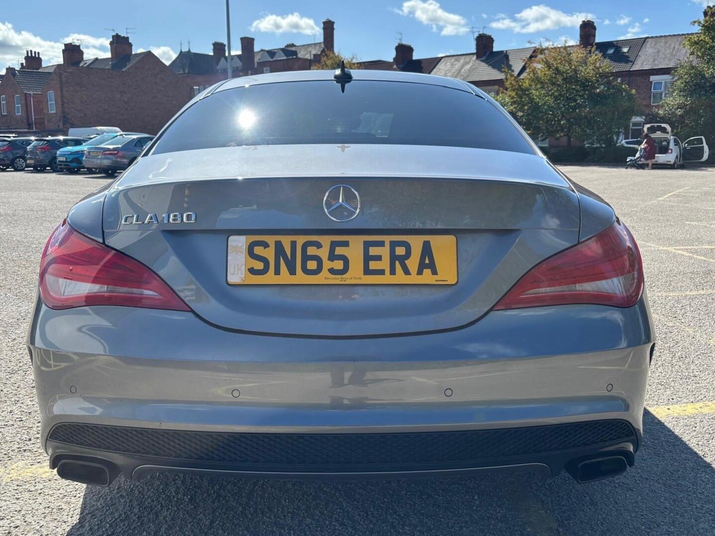 Mercedes-Benz Cla view 13
