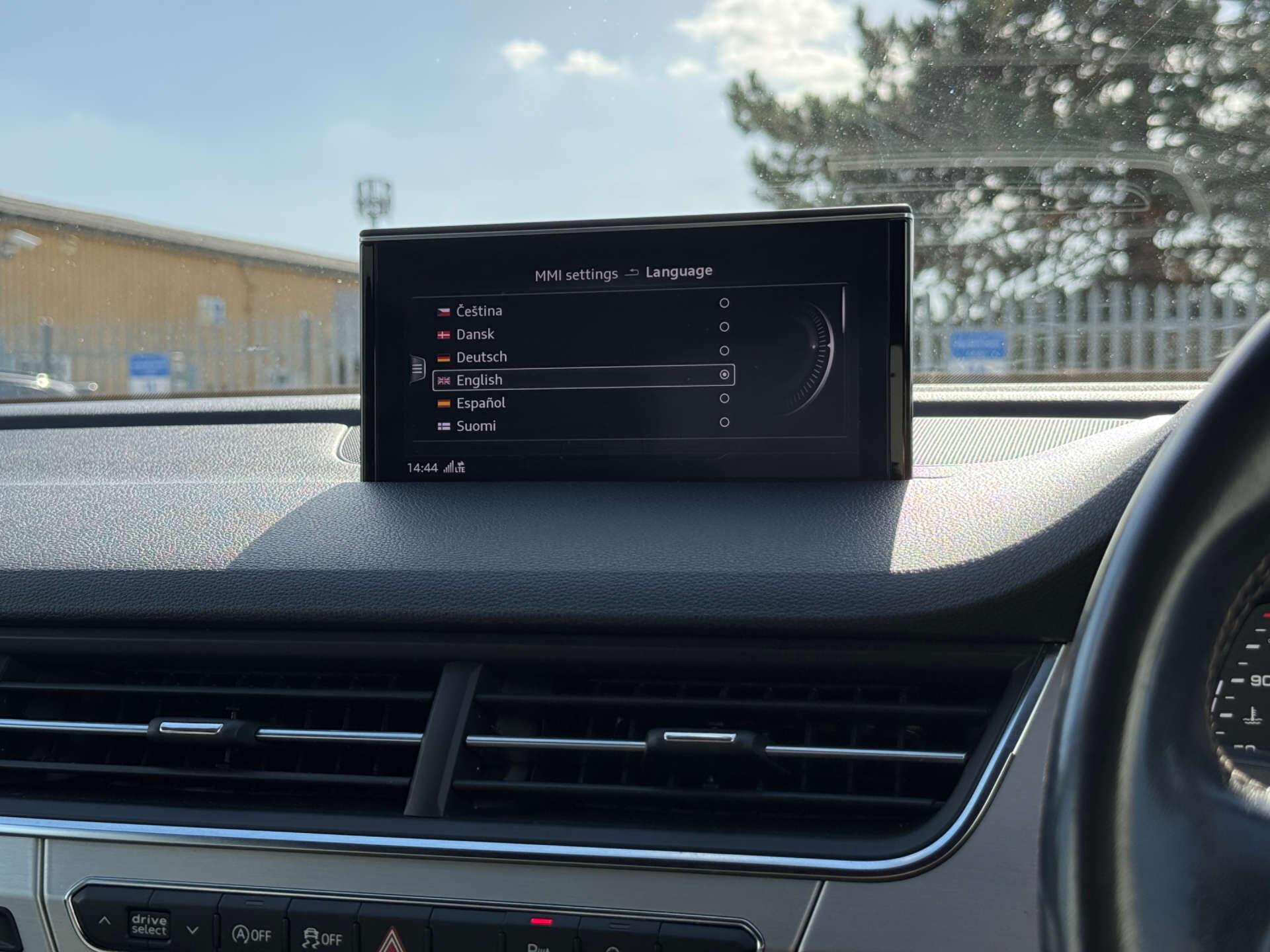 Audi SQ7 view 71