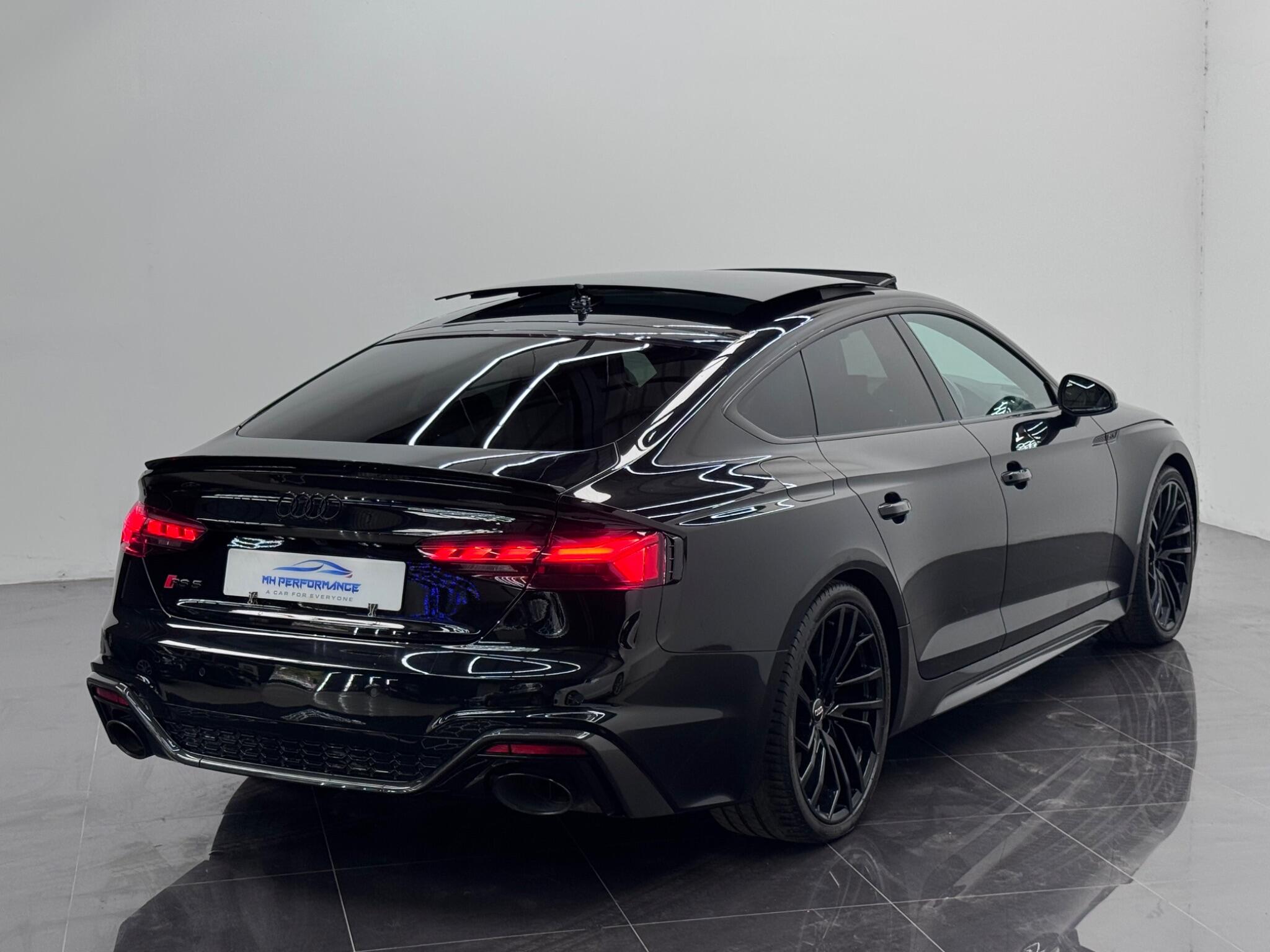 Audi RS5 view 73