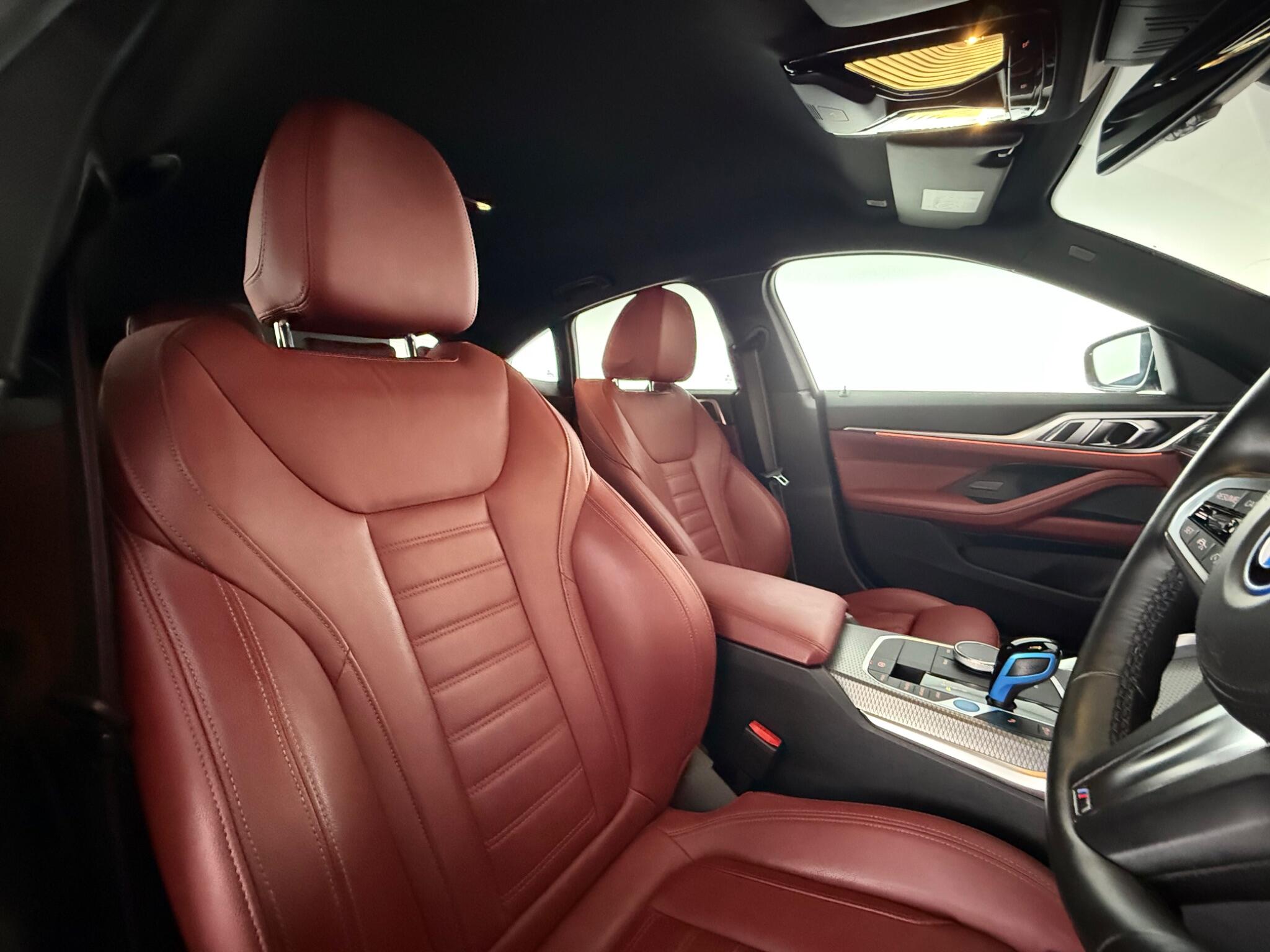 BMW I4 view 32